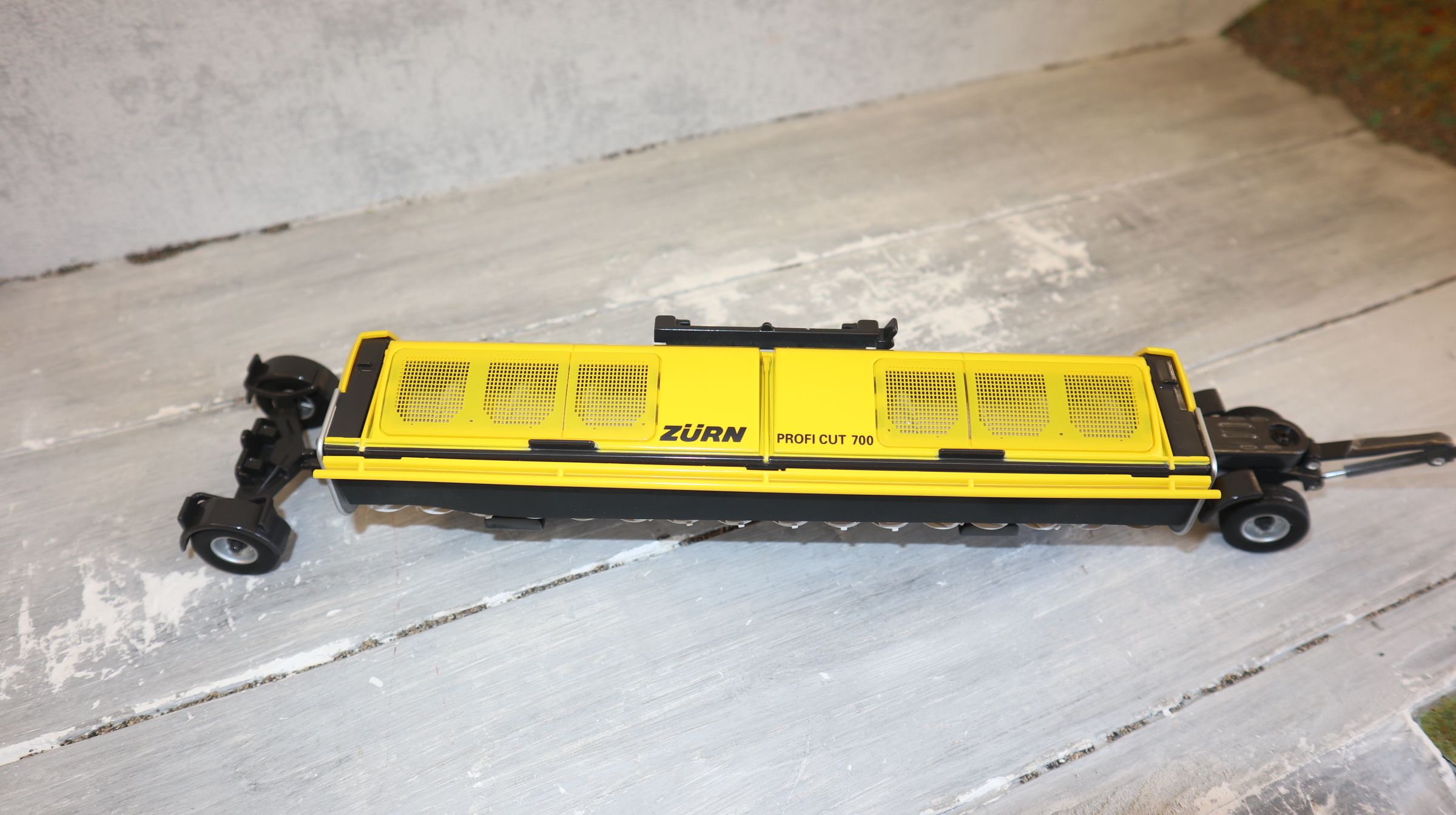 WIKING 077838 in 1:32,  ZÜRN ProfiCut 700 mit Transportwagen, NEU in OVP