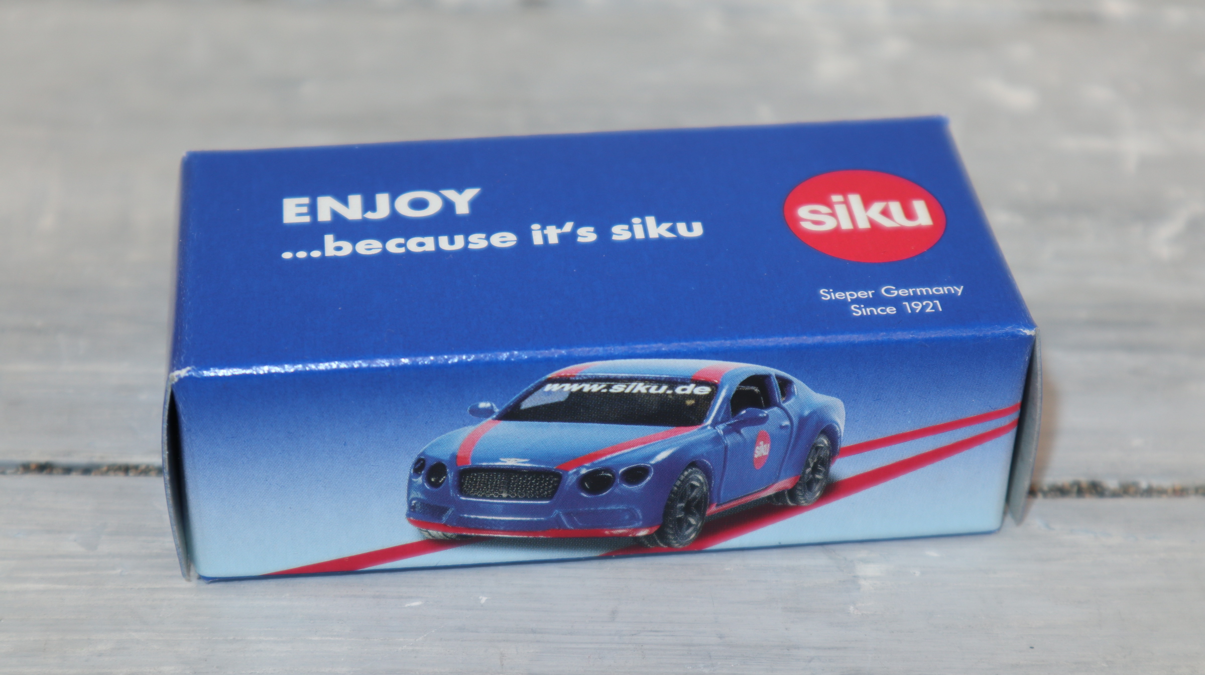Siku 1483 in 1:55 BENTLEY CONVERTIBLE GT V8 MATT-BLAU, Sondermodell, NEU in OVP
