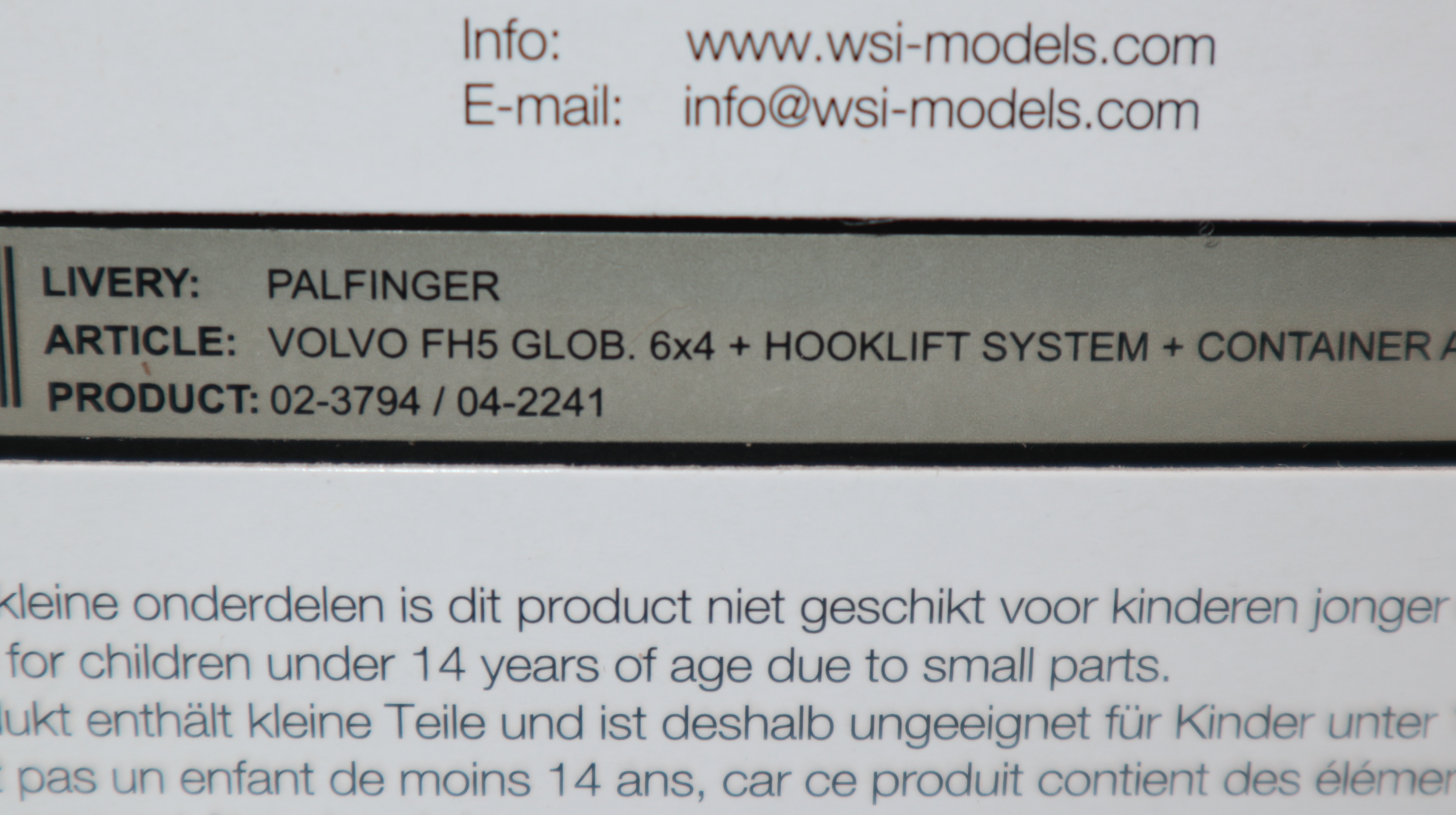 WSI 02-3794 in 1:50, Volvo FH5 6x4 schwarz-blau Palfinger Abroller + Thermomulde  NEU in OVP