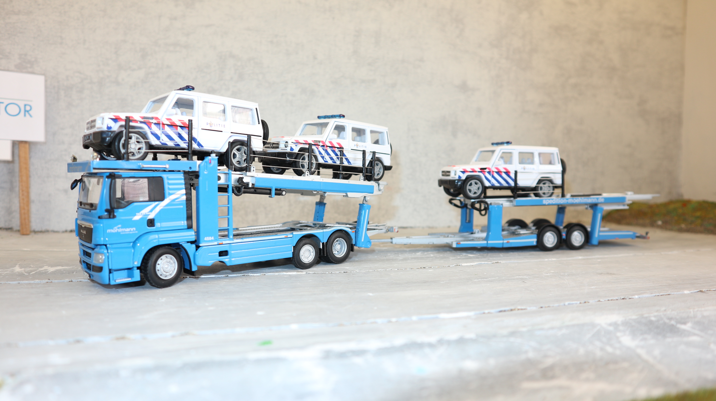 WSI 02-2248 in 1:50, MAN TGS PKW-Transporter MÖHLMANN , Sondermodell 150x,  NEU in OVP
