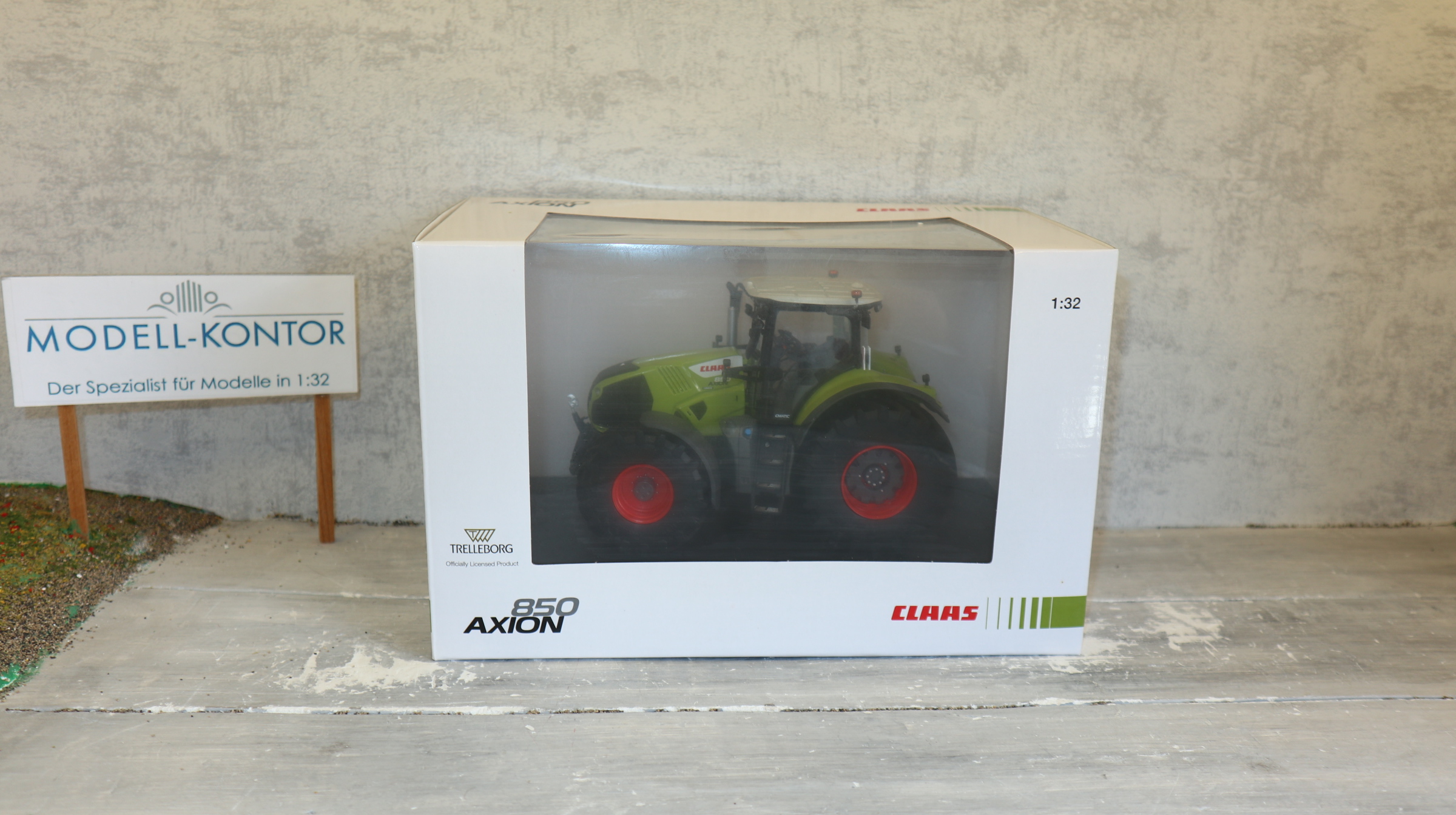 ROS 302297 in 1:32, Claas Axion 850 mit Trelleborg Reifen, NEU in OVP
