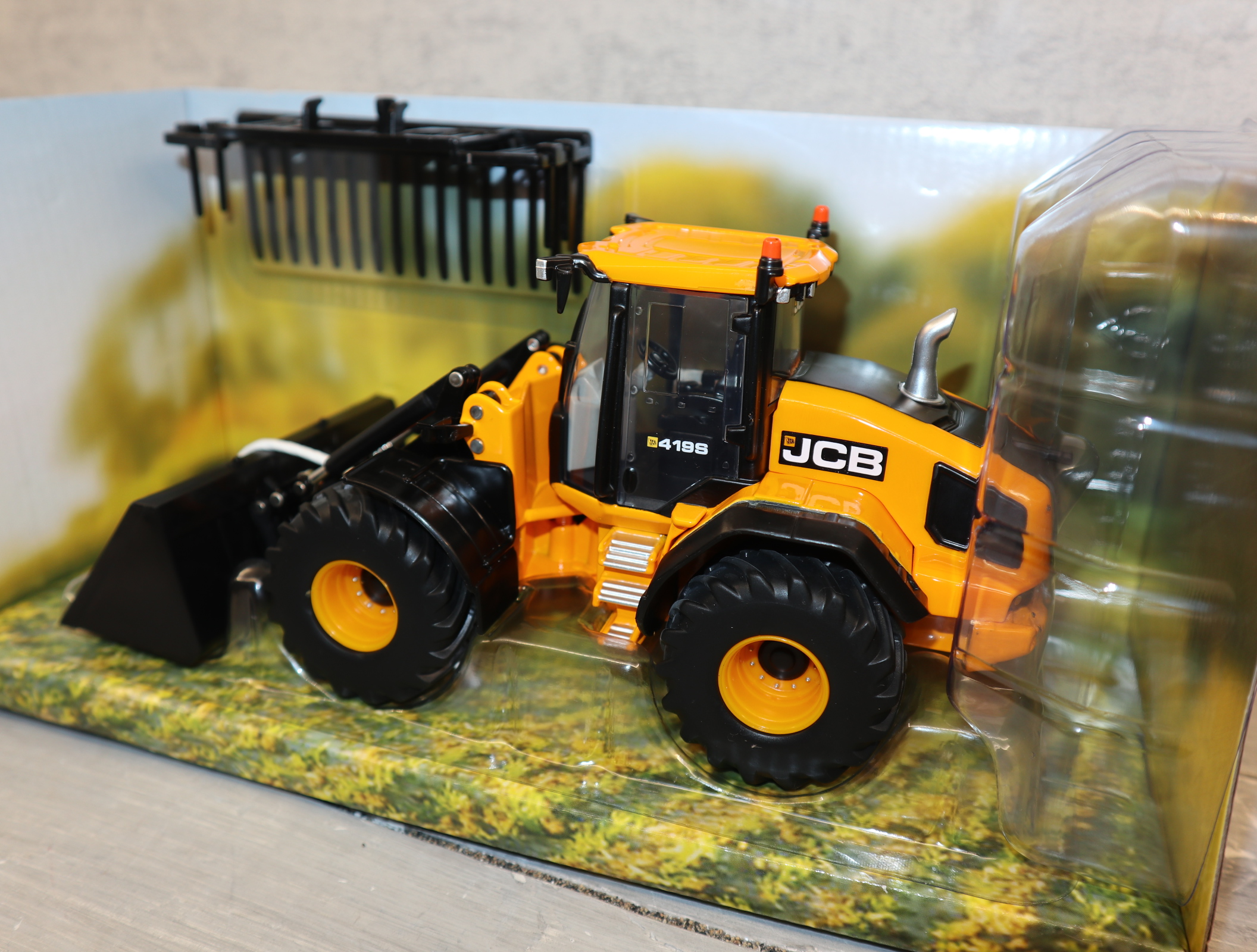 Britains 43223 in 1:32 JCB 419S Radlader mit Wechselschaufel, NEU in OVP