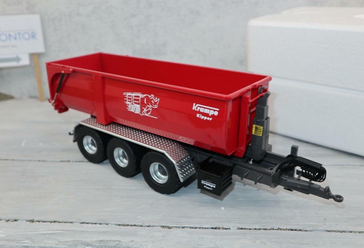 WIKING 077826 in 1:32, Krampe Hakenlift mit Container, NEU in OVP