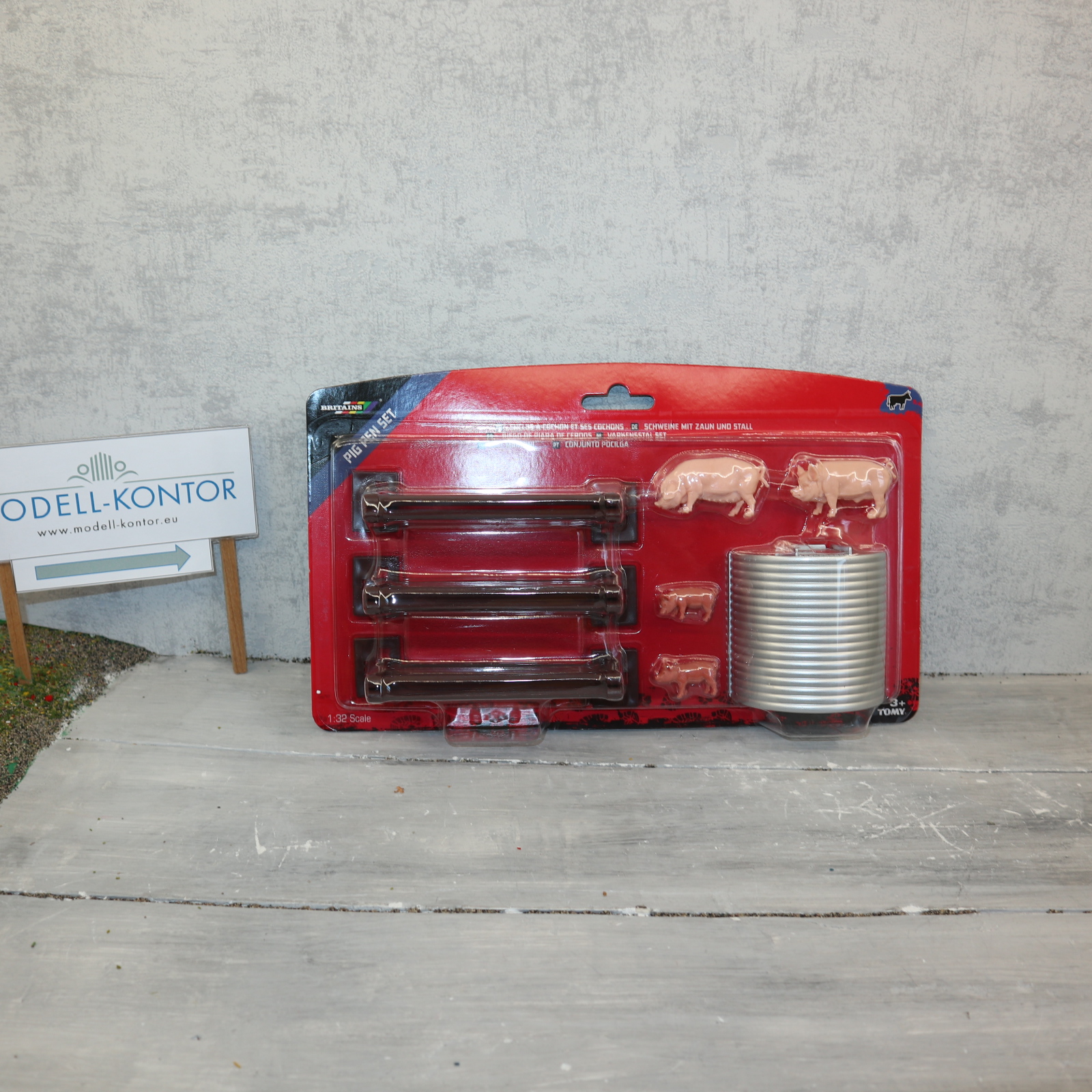 Britains 43140 in 1:32 Schweine mit Stall (neue Verpackung) NEU in OVP