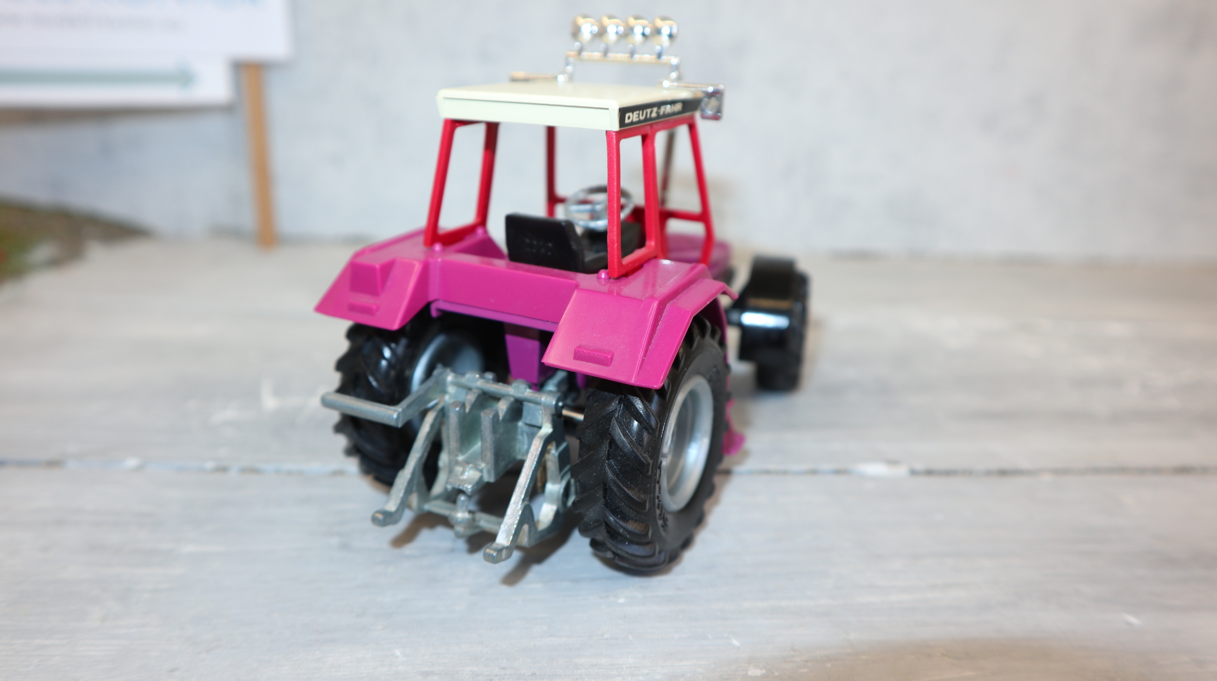 Siku 2865 in 1:32,   Deutz Fun Trac, TOP ohne OVP