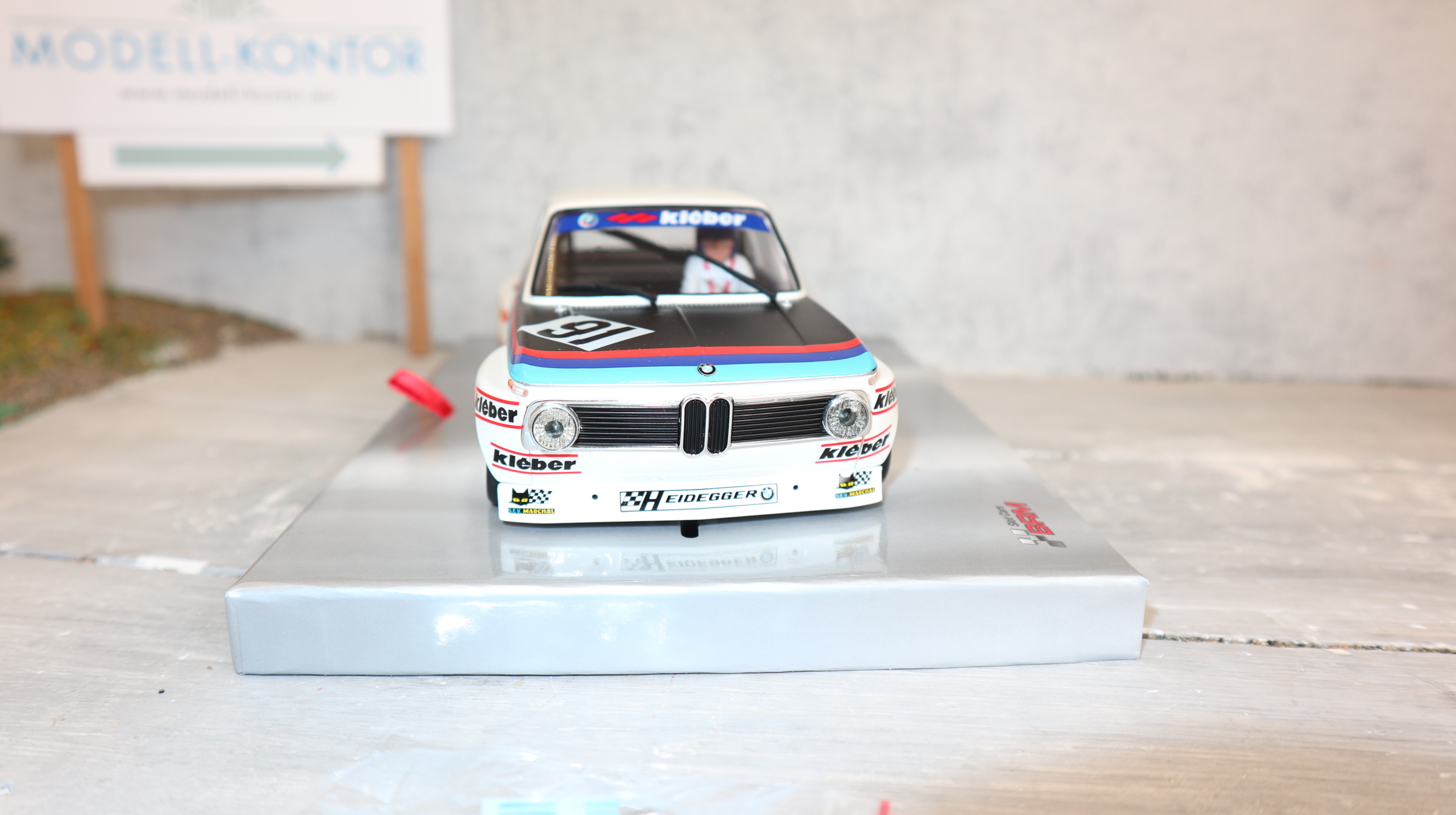 BRM 135 Slotcar in 1:24,  BMW 2002 HEIDEGGER Racing No. 91, weiß , NEU in OVP