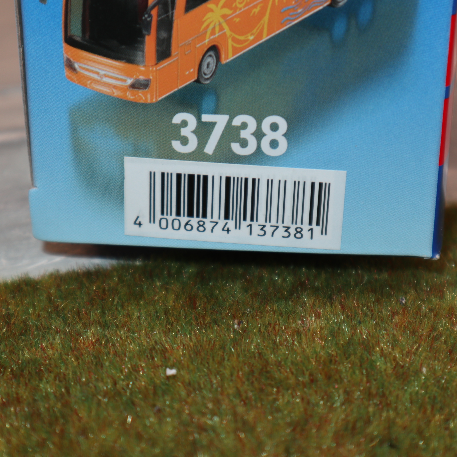 Siku 3738 in 1:50, Reisebus MB Sondermodell aus Frankreich RATP , Neu in OVP