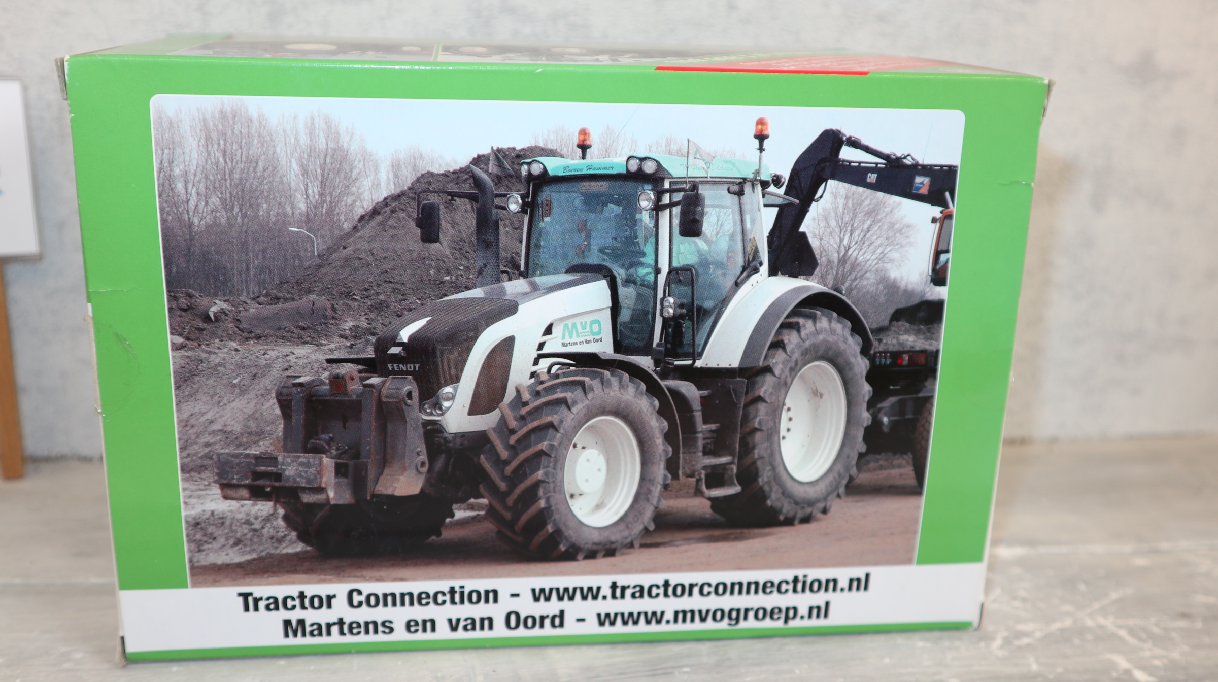 Siku 3258 in 1:32 Fendt 936 MvO aus NL Sondermodell ,  NEU in OVP