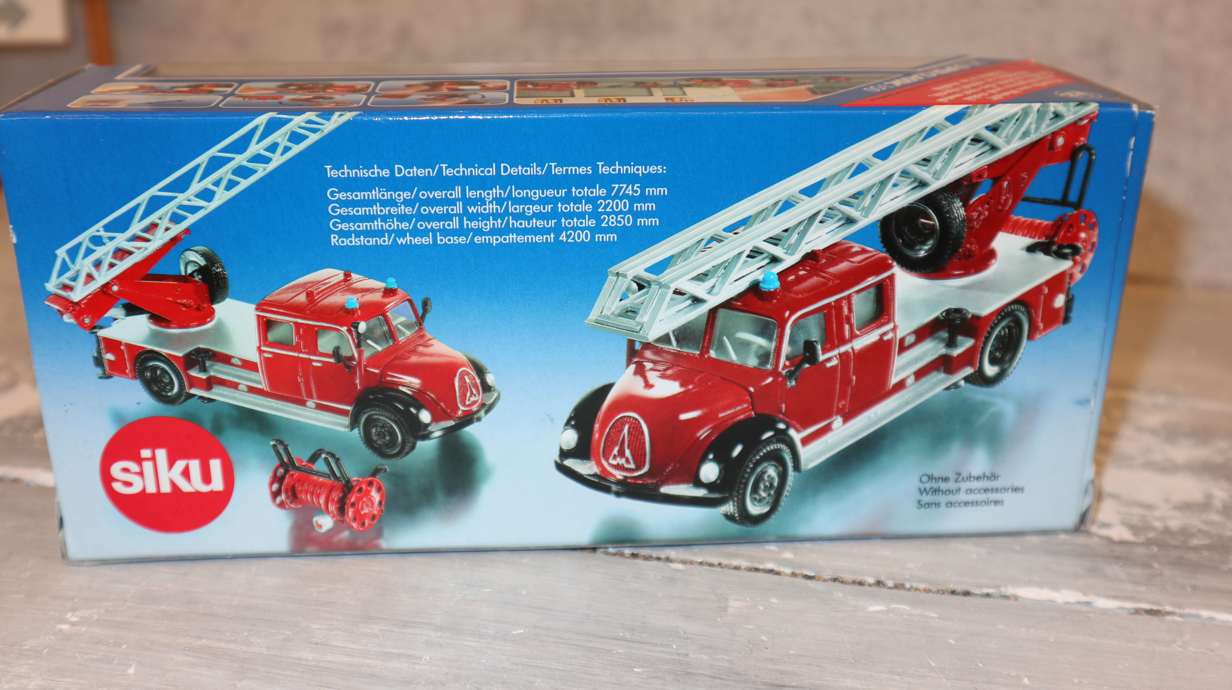 Siku 4114 in 1:50, Magirus Drehleiter Rundhauber, NEU in OVP