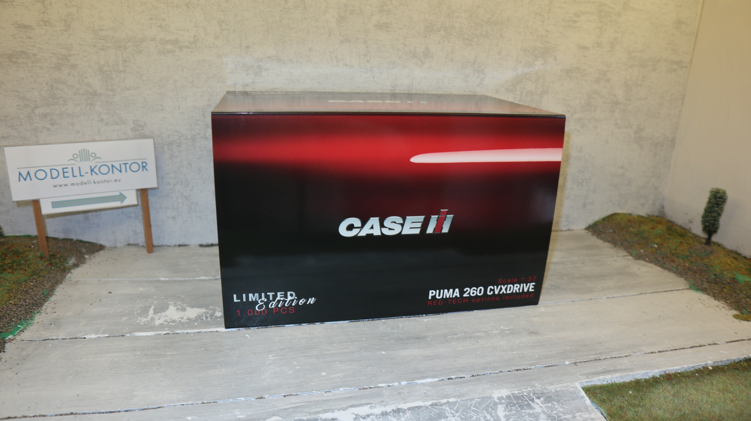 Universal Hobbies UH 6864 in 1:32, CASE IH Puma 260 CVXdrive Sondermodell, NEU in OVP