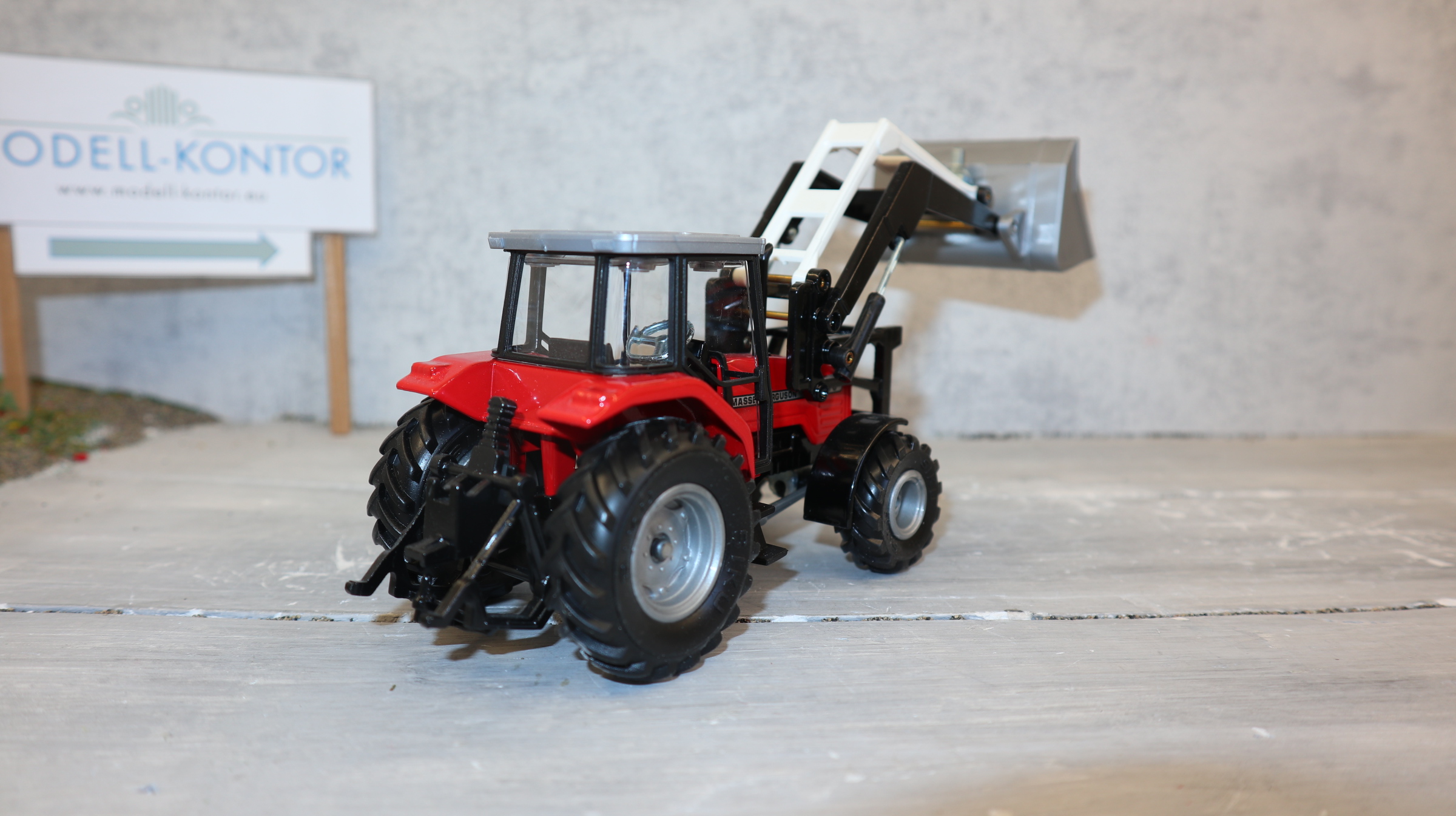 Siku 3453 in 1:32,  Massey Ferguson mit Frontlader, Version 1, Neu in OVP