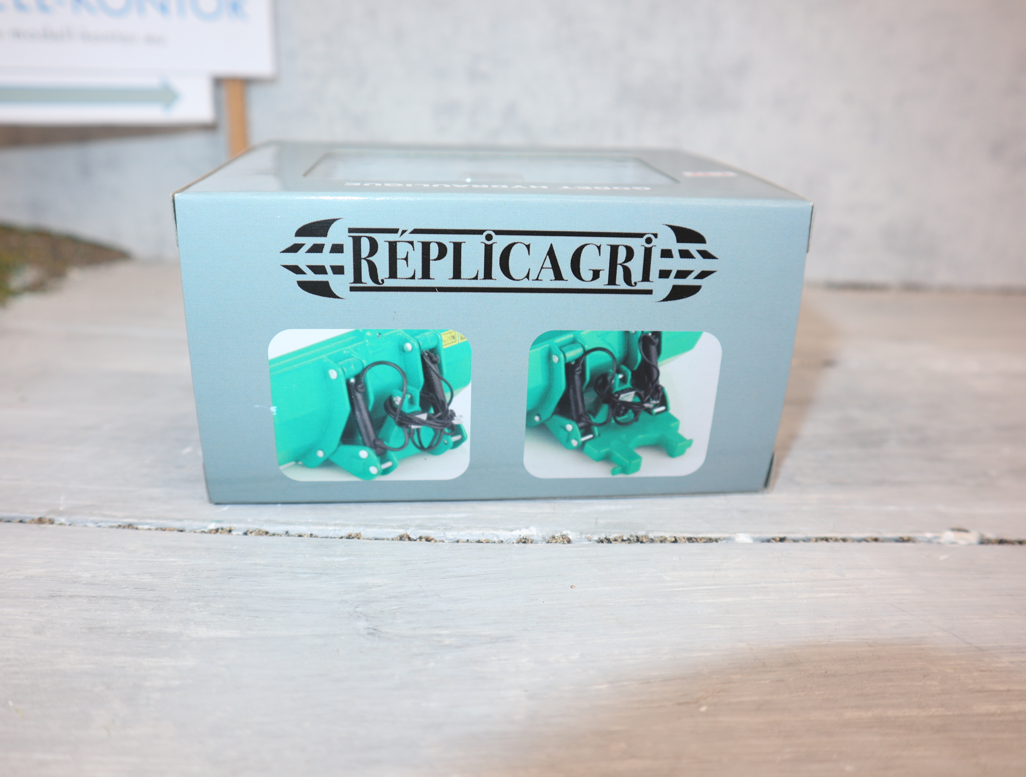 Replicagri 093 1:32 Godet Kippmulde mit  Heck- und  Frontaufnahme