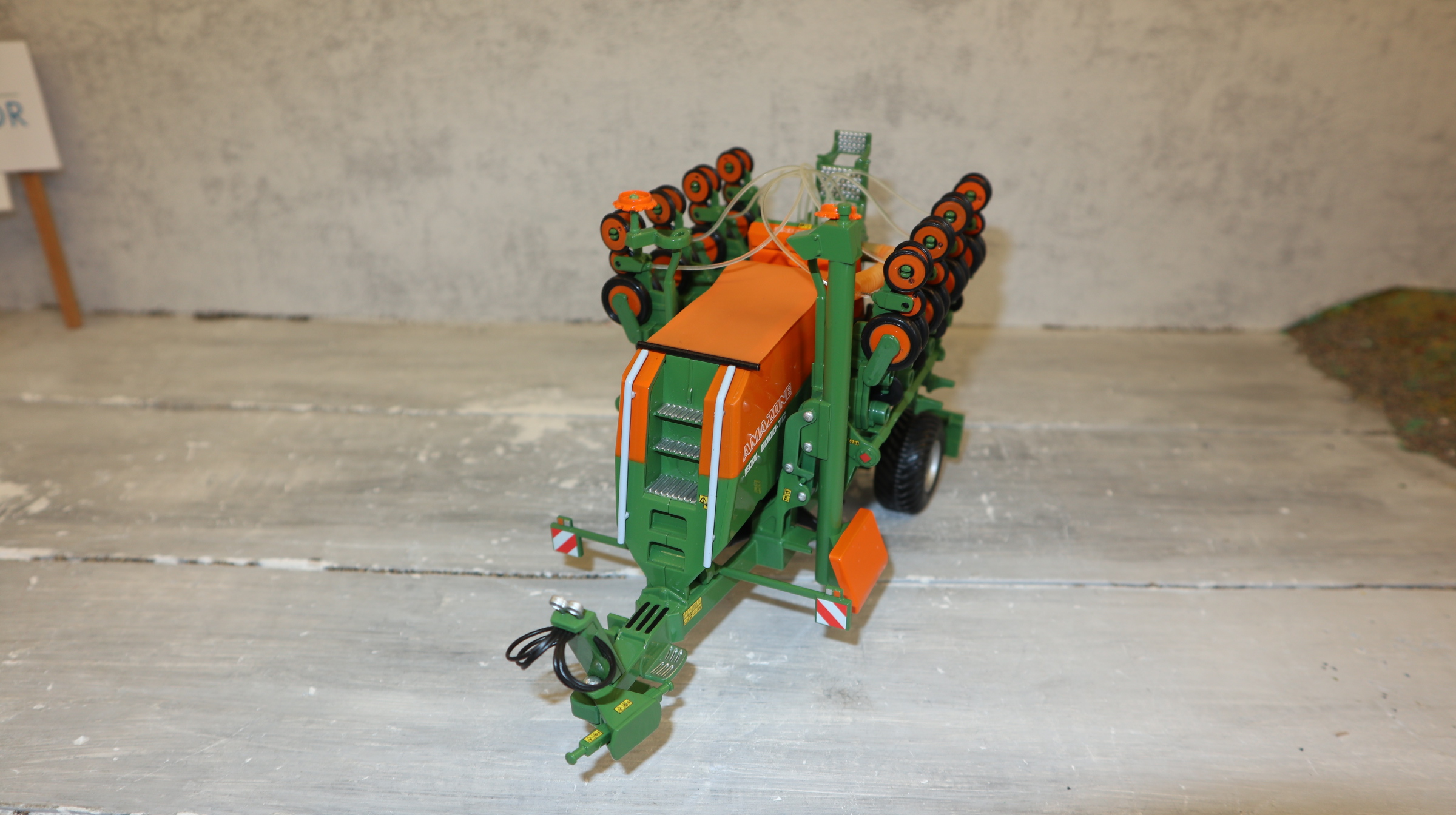 Wiking 077319 in 1:32,  Amazone EDX 6000 Sähmaschine, NEU in OVP