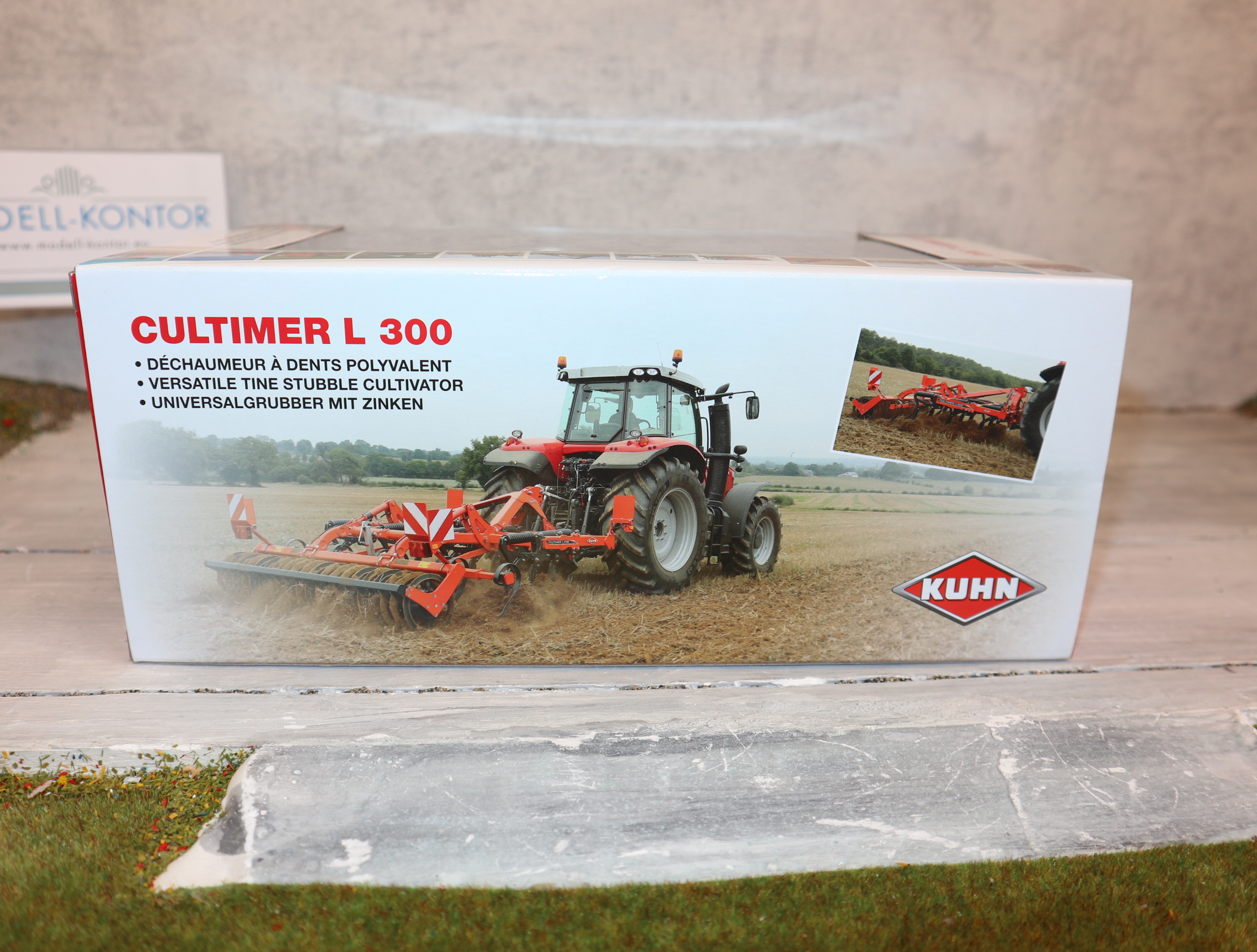 UH 5214 in 1:32 KUHN Cultimer L300 in OVP