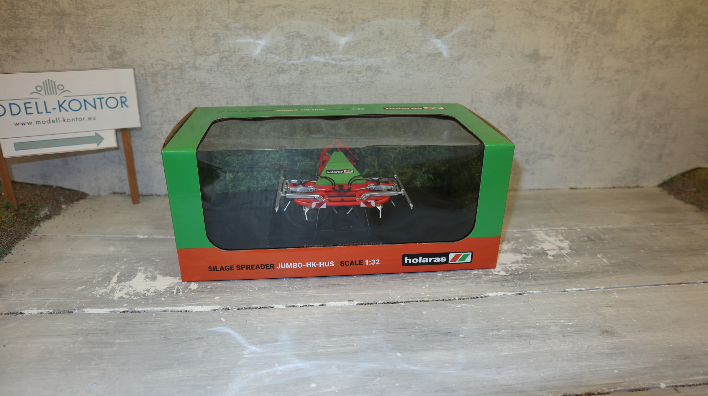 Universal Hobbies UH 6850 in 1:32, HOLARAS Siloverteiler, NEU in OVP