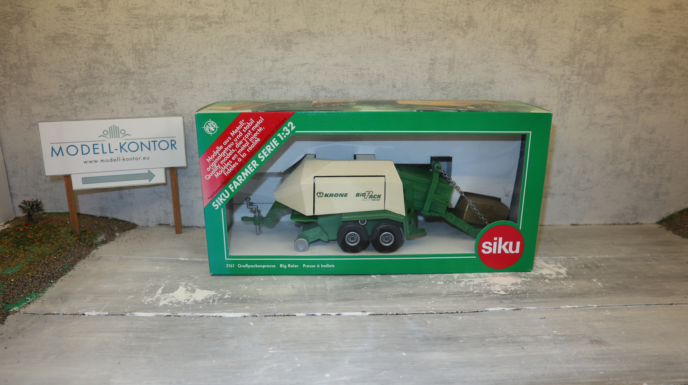 Siku 3161  in 1:32, KRONE BigPack Großballenpresse , NEU in OVP
