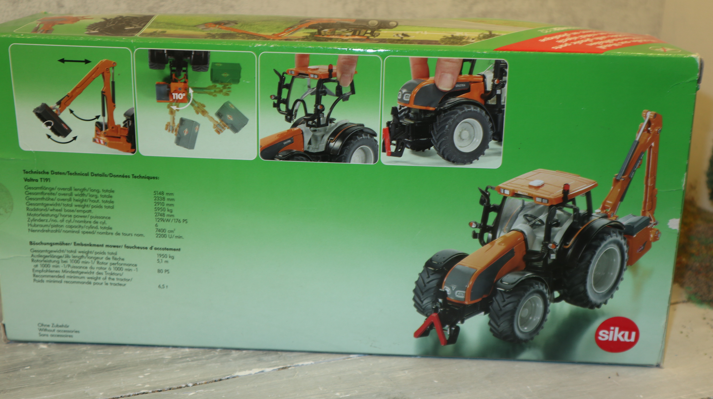 Siku 3659 in 1:32, Trecker mit Böschungsmäher, NEU in OVP