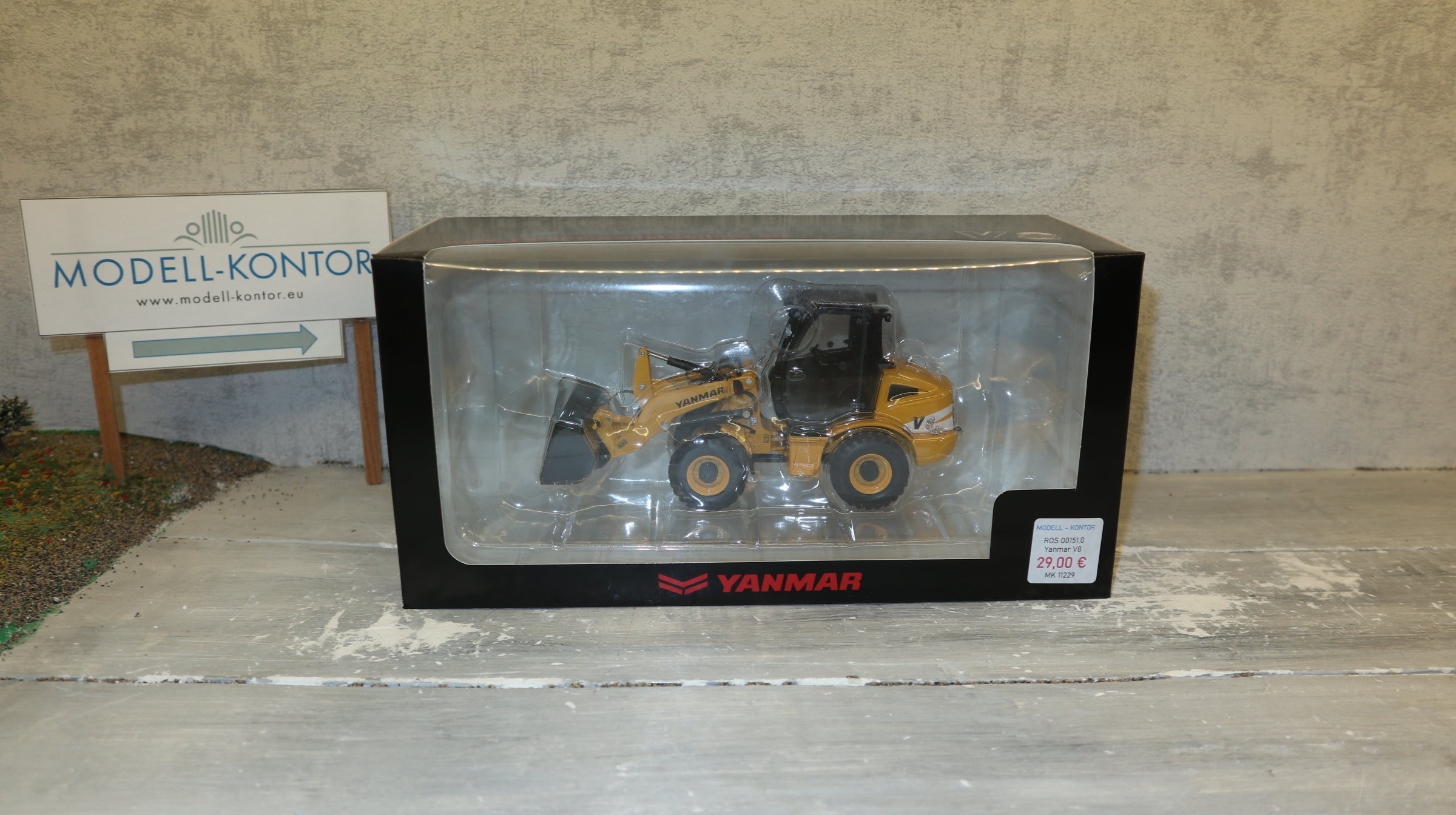 ROS 00151.0 in 1:32  Yanmar V8 Radlader, NEU  in OVP