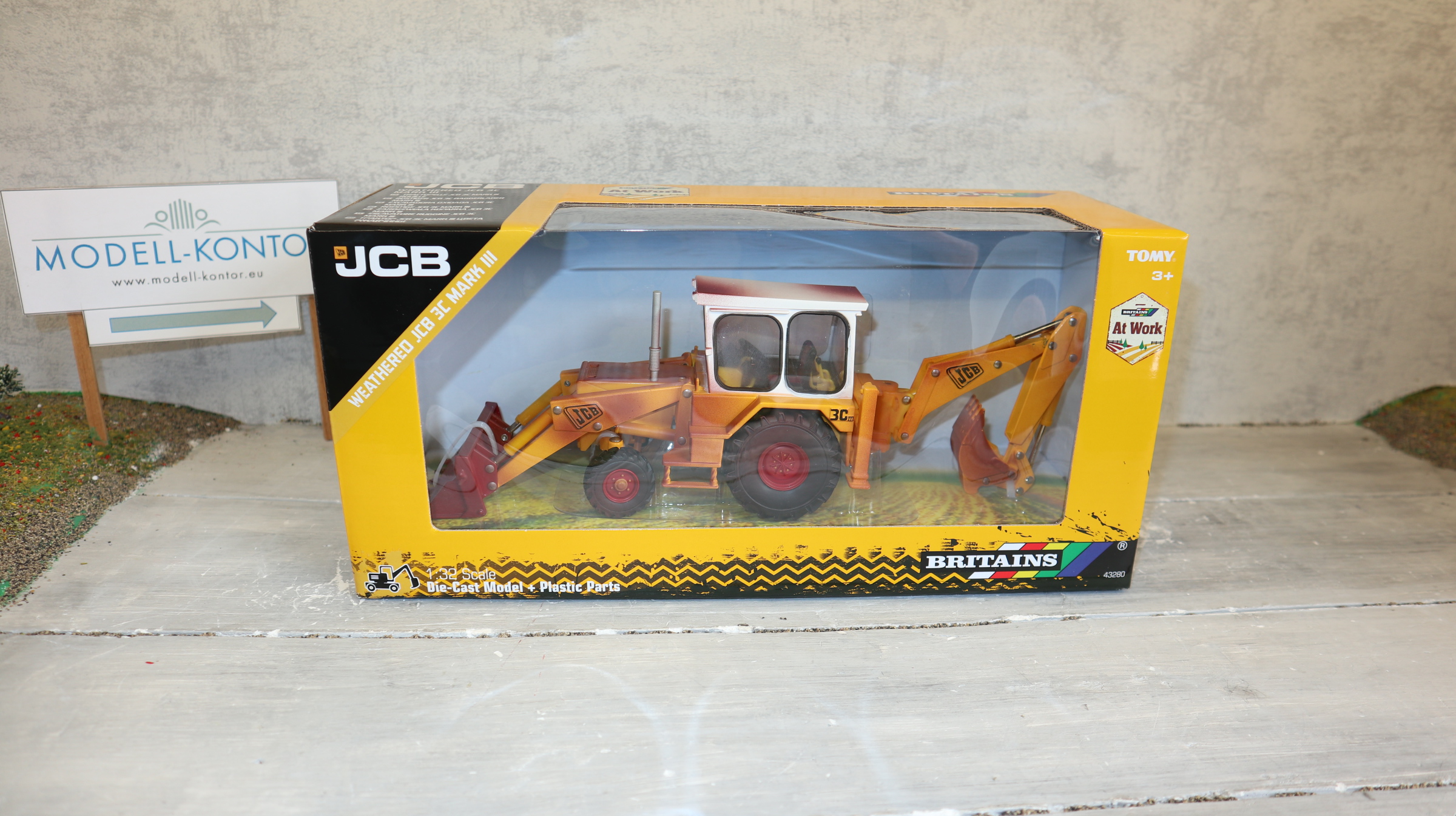 Britains 43280 in 1:32, JCB Baggerlader 3C Mark III Muddy, NEU in OVP