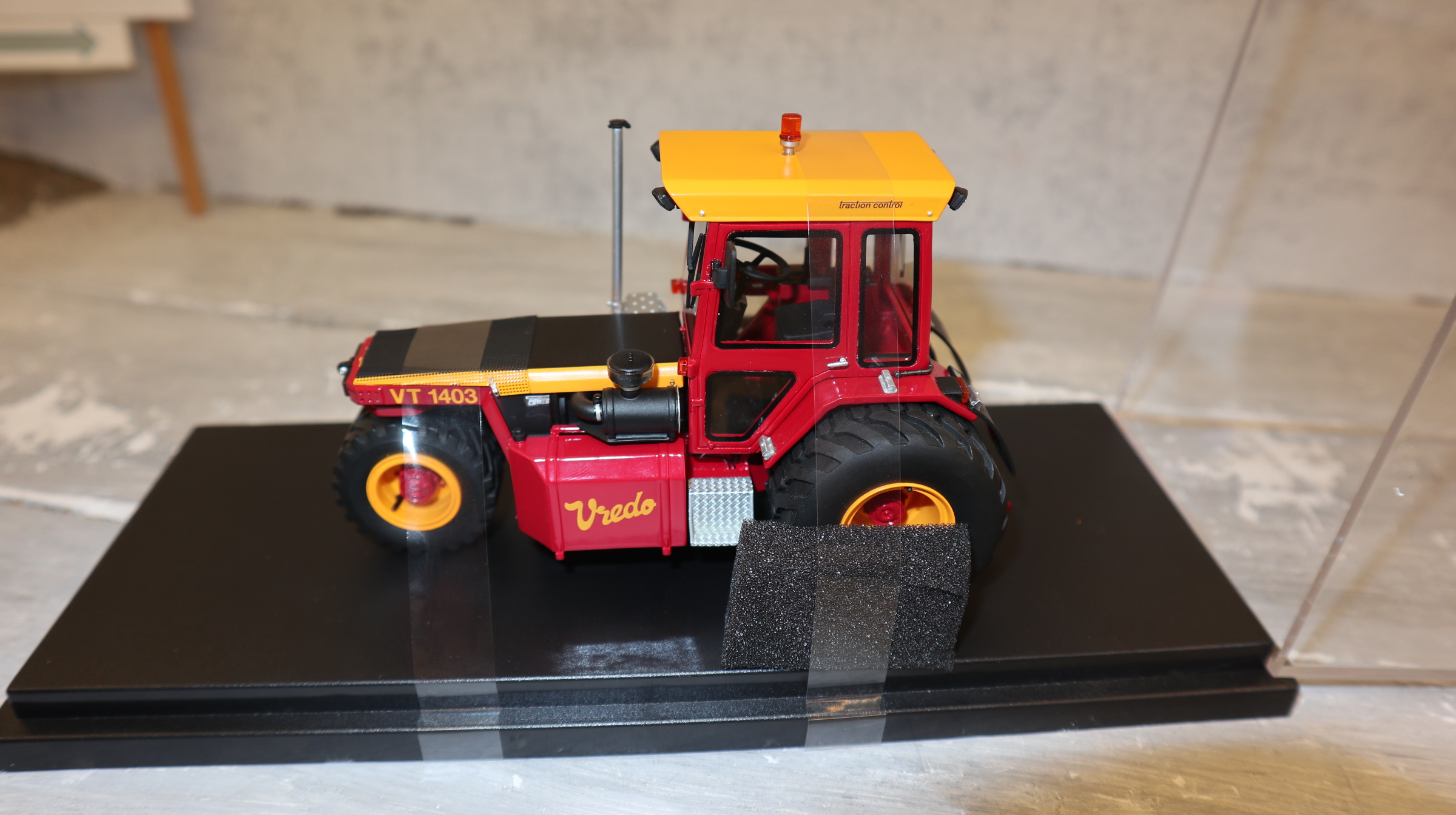 Holland OTO 1262 in 1:32, VREDO VT 1403, NEU in OVP