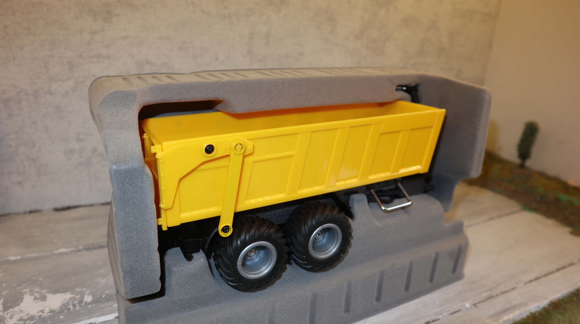 Siku Control 6780 in 1:32,  JOSKIN Kippmulde neue Farben, , Neu in OVP