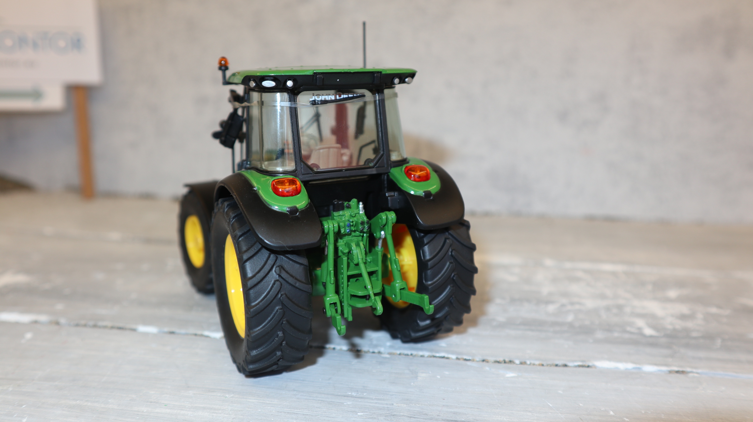 Schuco 7865 in 1:32, John Deere 5100R, NEU in OVP