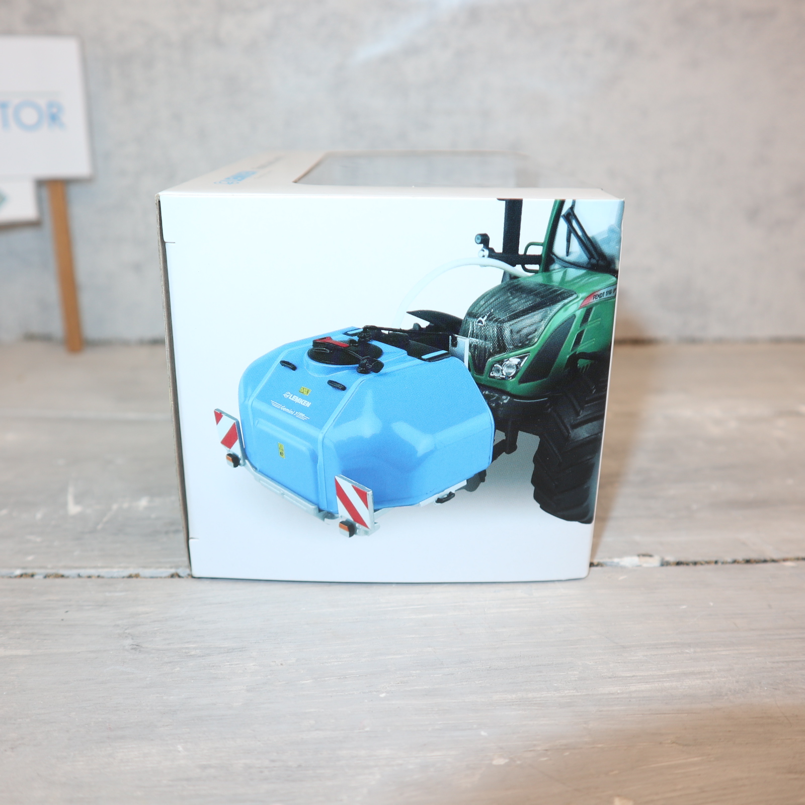 UH 5258 1:32  Lemken Fronttank GEMINI 7 mit Schlauch, neu in OVP