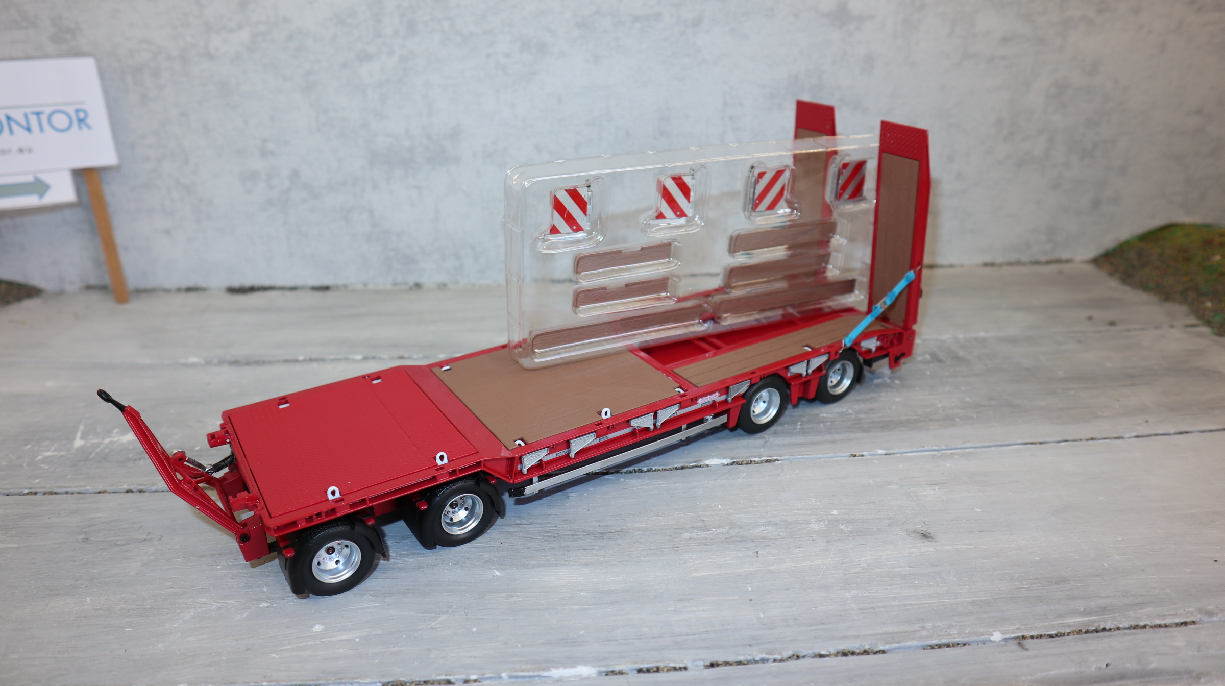 AT Collections 3200139 1:32, NOOTEBOOM ROT 4-Achs-Anhänger ASDV-40, NEU in OVP