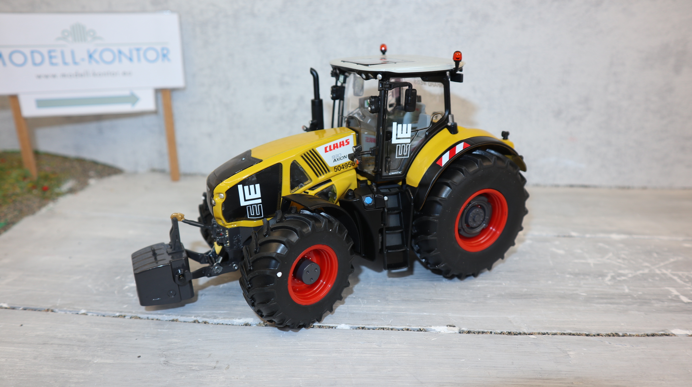 Wiking 077860 in 1:32,  Claas Axion 930, Sondermodell LEONHARD WEISS 1000 Stück, NEU in OVP