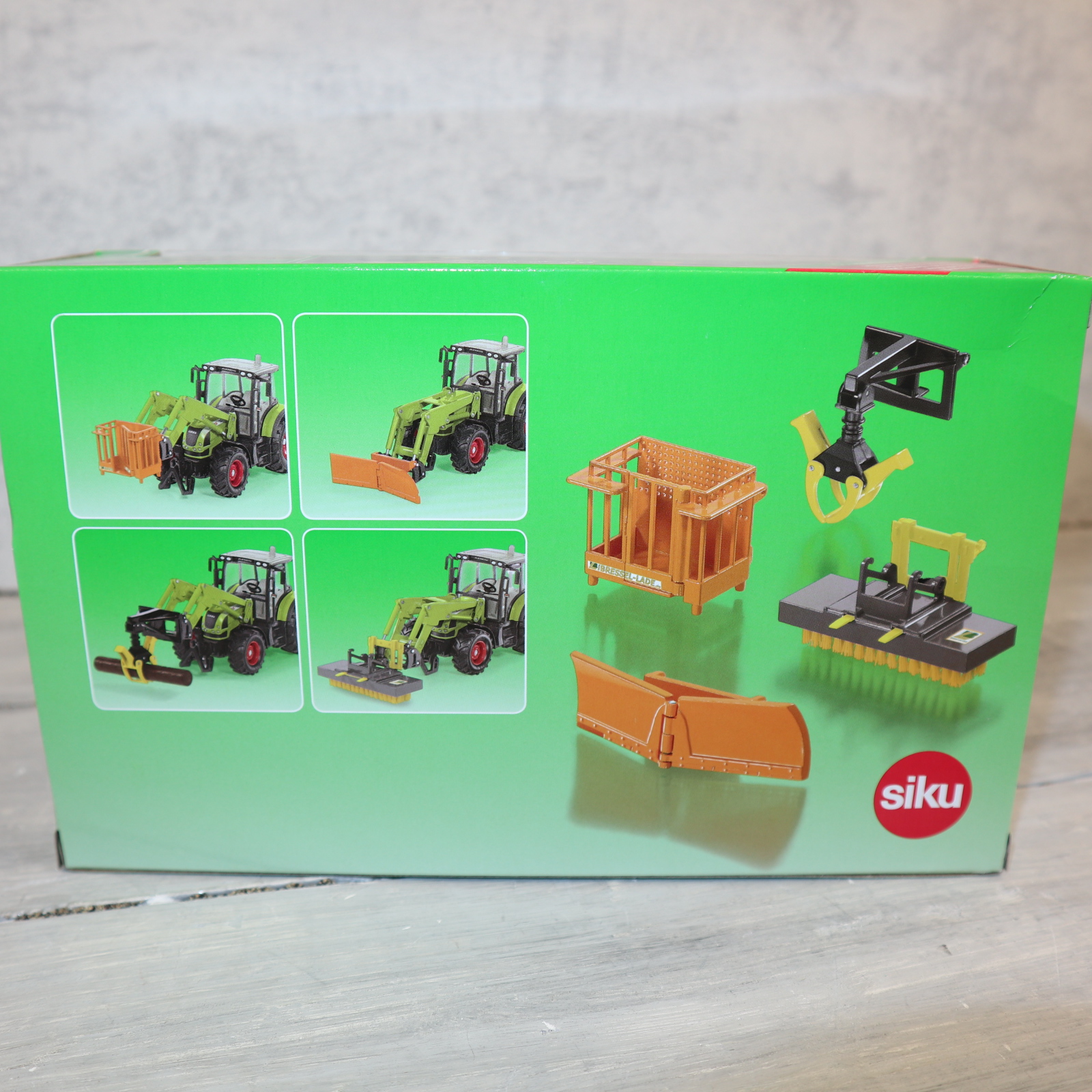 Siku 3661 in 1:32 Frontlader Anbaugeräte, NEU in OVP