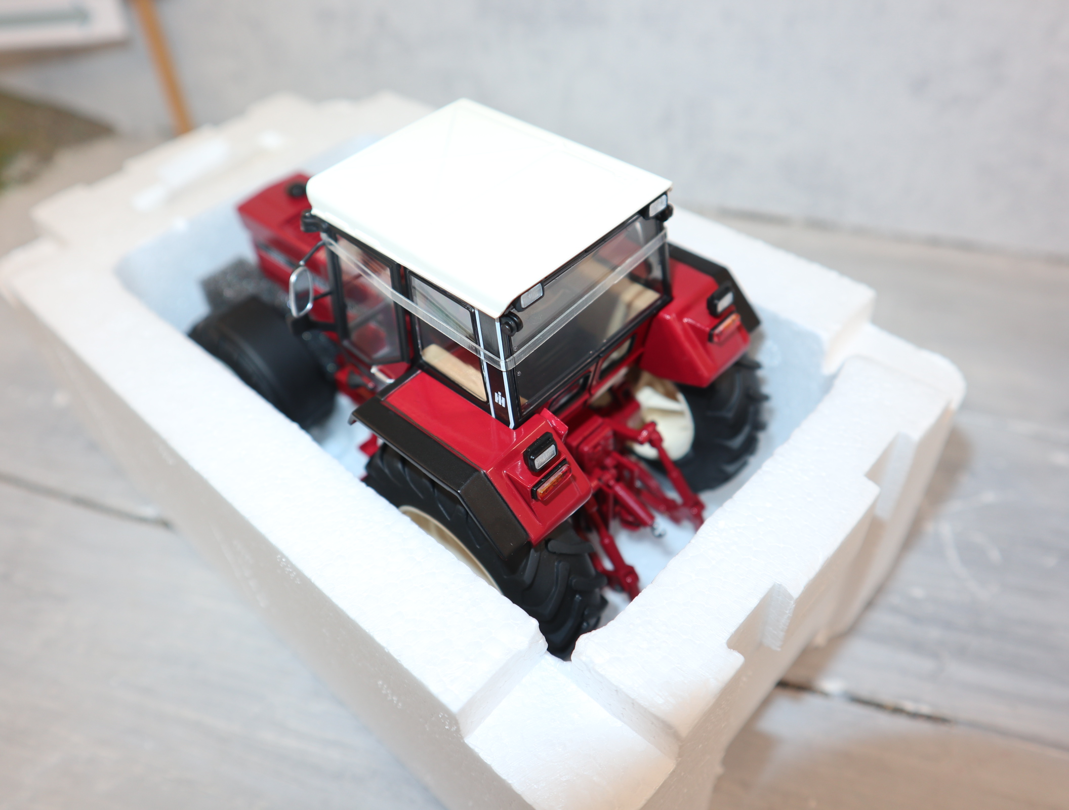 Schuco 7812 in 1:32 International 1255, NEU in OVP
