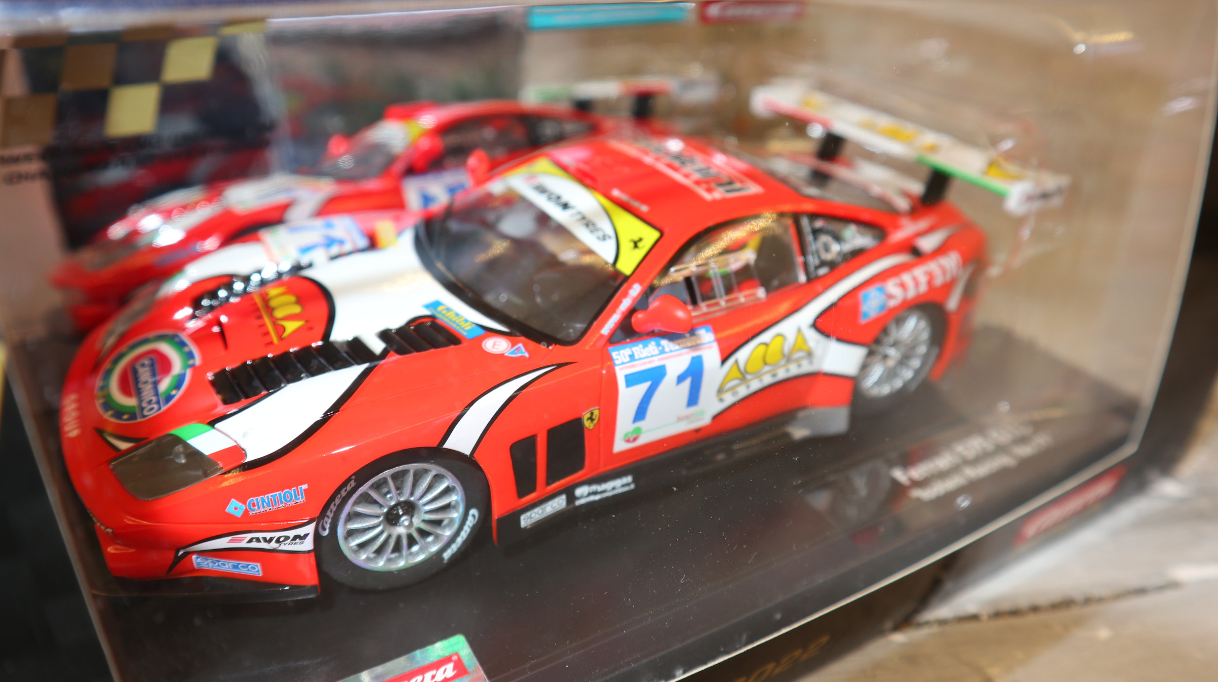 Carrera Digital 124 23940 in 1:24, Ferrari 575 GTC "Isolani Racing" No. 71, versiegelt, NEU in OVP