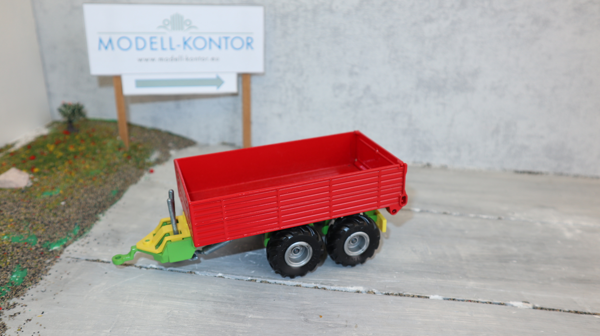 Siku 2251 in 1:32,  Tandem-Anhänger, Version 1 mit LKW-Reifen und grauen Felgen, TOP ohne OVP