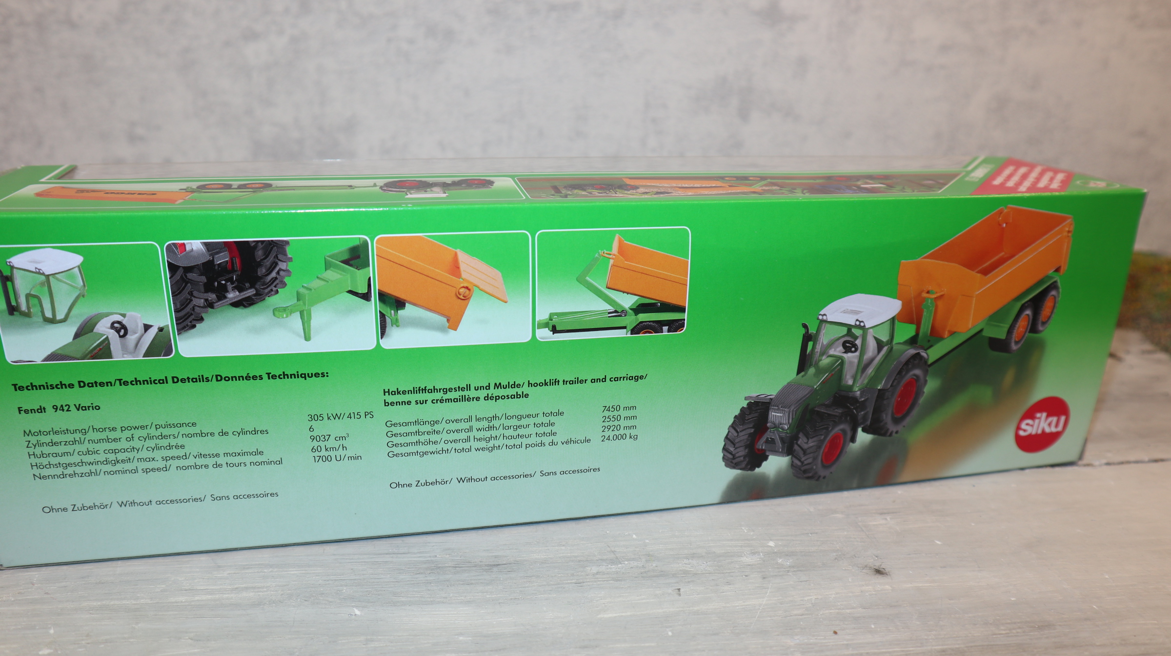 Siku 1989 in 1:50 Fendt mit Hackelift Mulde, NEU  in OVP
