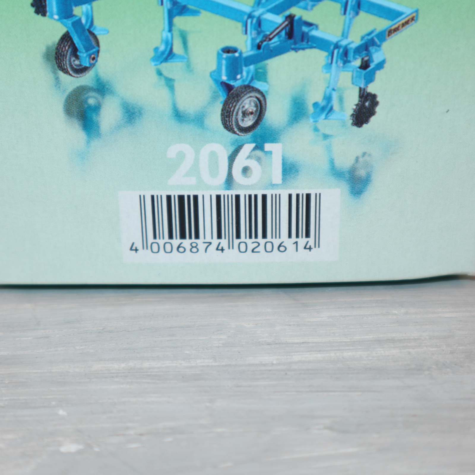 Siku 2061 in 1:32 Front-Grubber in hellblau NEU in OVP