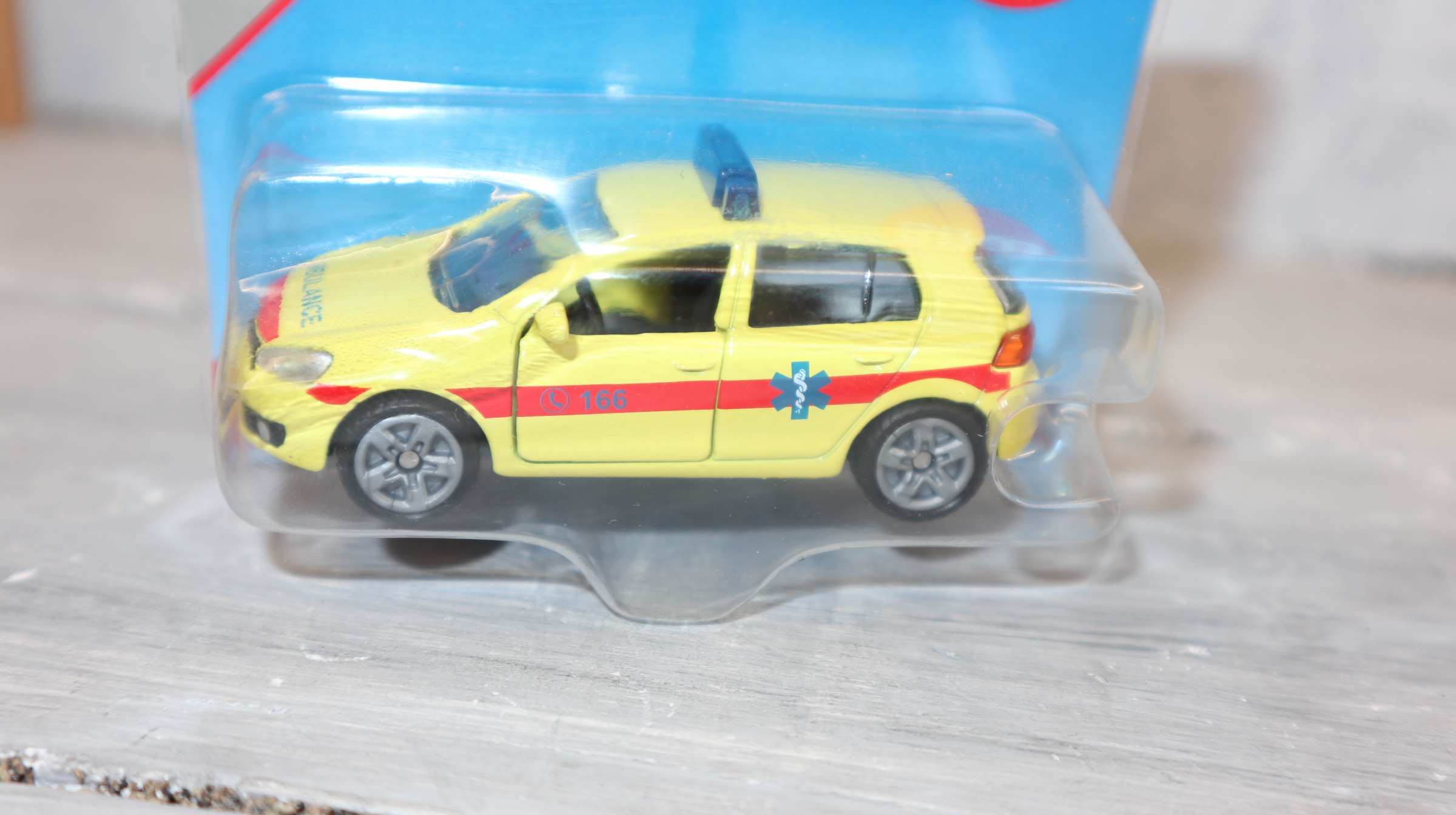 Siku 1411 in 1:55,  VW Golf VI Notarzt  Sondermodell Griechenland, NEU in OVP