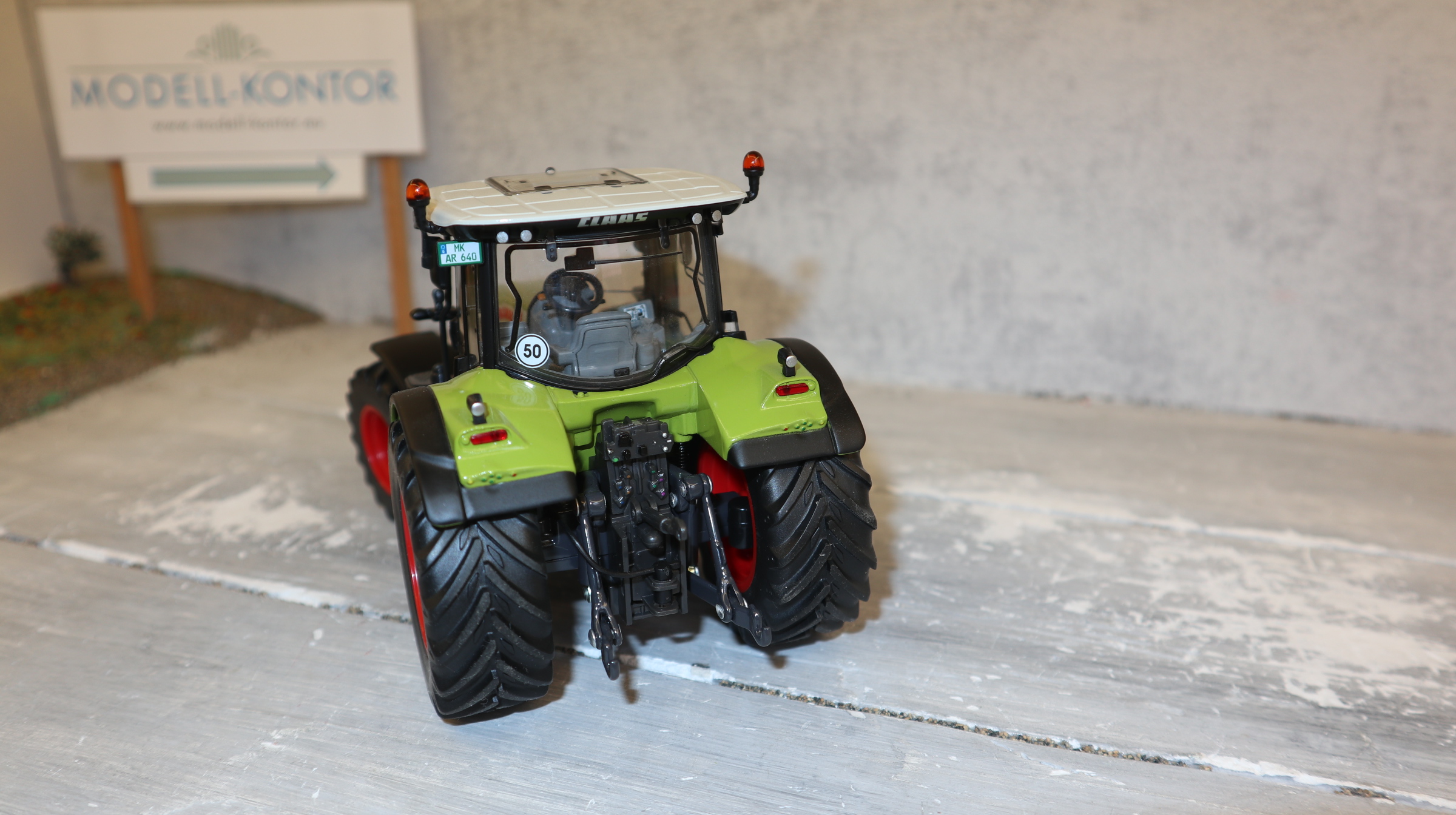 Wiking 077324 in 1:32,  Claas Arion 640 ,  NEU in OVP