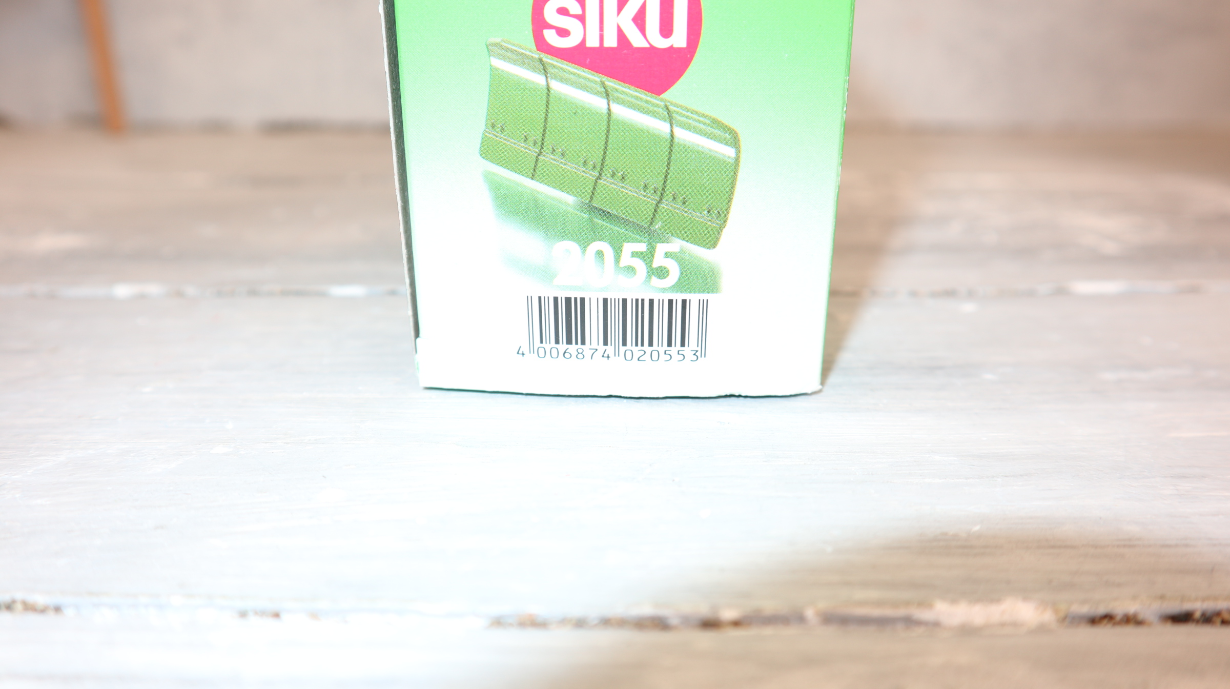 SIKU 2055 in 1:32, Planierschild ROT  NEU in OVP