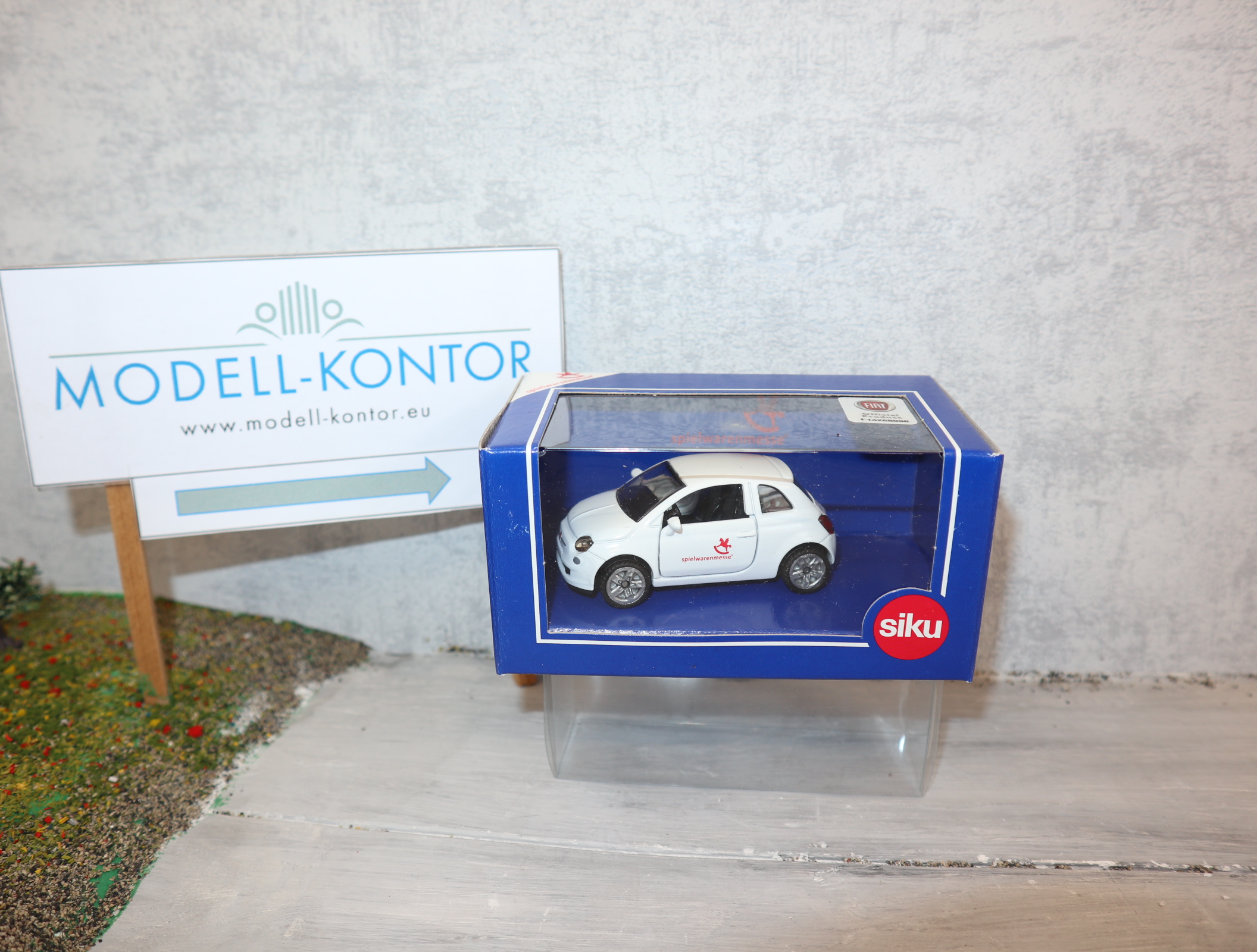 Siku 1453 1:50 Fiat 500 Sondermodell Spielwarenmesse Nürnberg 2017  in OVP