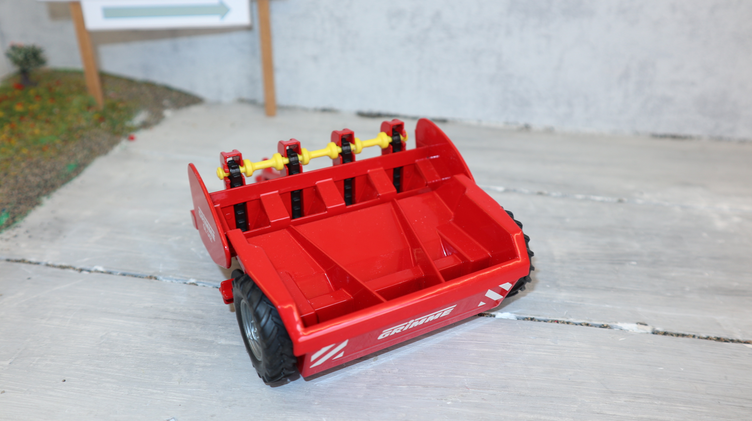 Siku 2272 in 1:32,  Grimme Kartoffellegemaschine, TOP ohne OVP