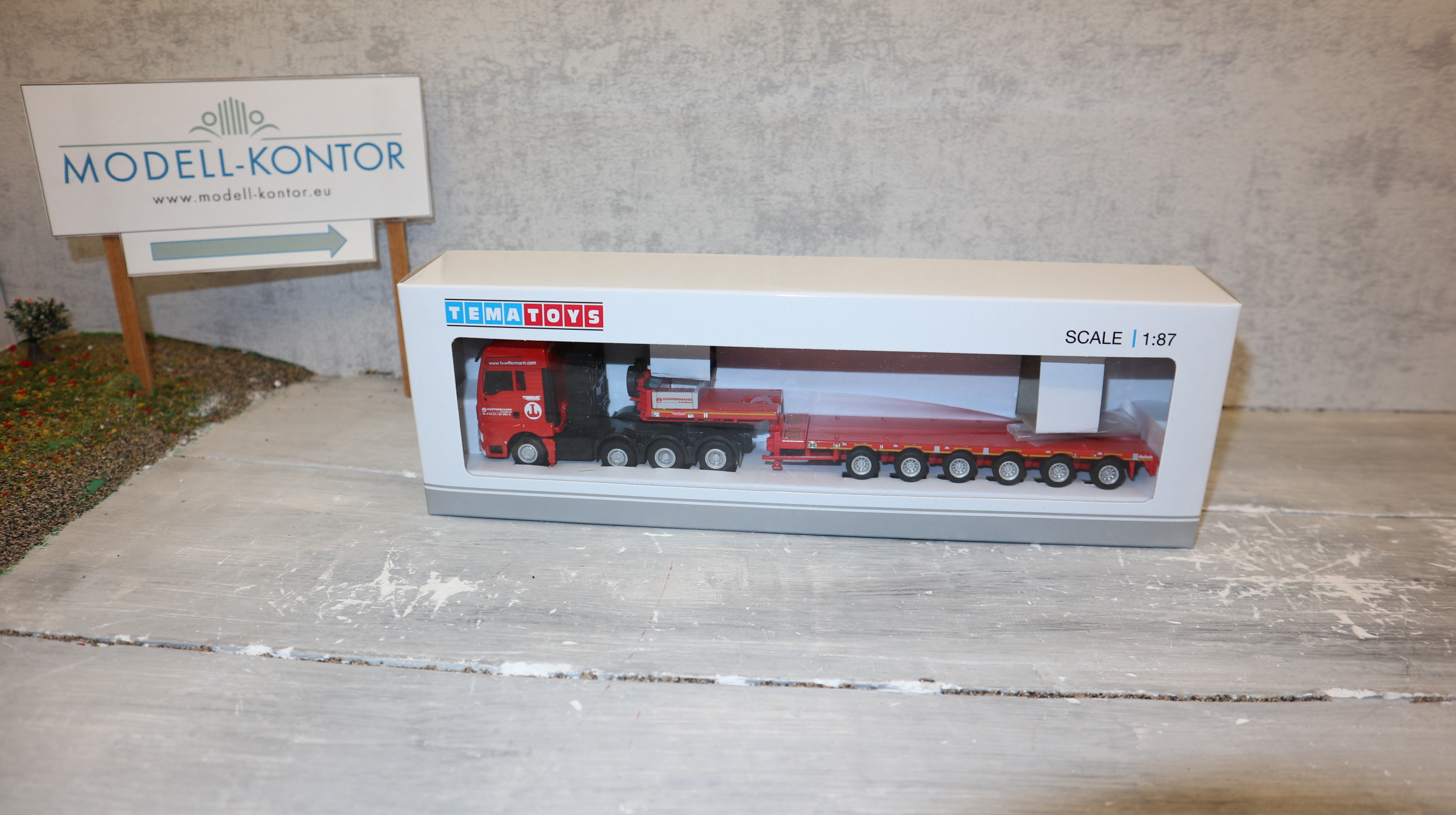 TEMA WSI 72-2062 in 1:87, Werbemodell Hüffermann 4-Achser mit 6-Achser Tiefbett, Neu in OVP
