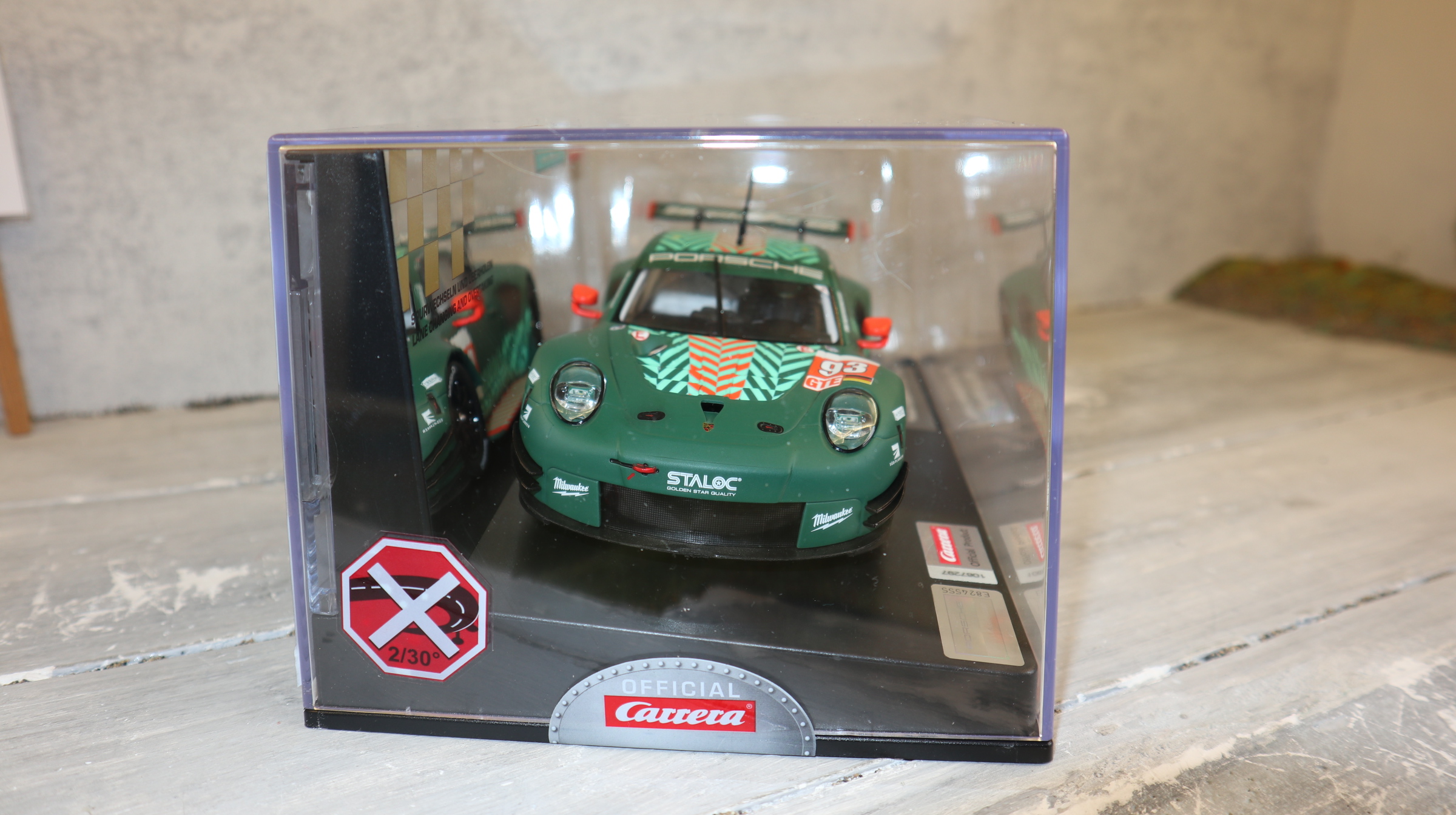 Carrera Digital 124 23950 in 1:24, Porsche 911 GT3 RSR "Proton Competition No. 93", versiegelt, NEU in OVP