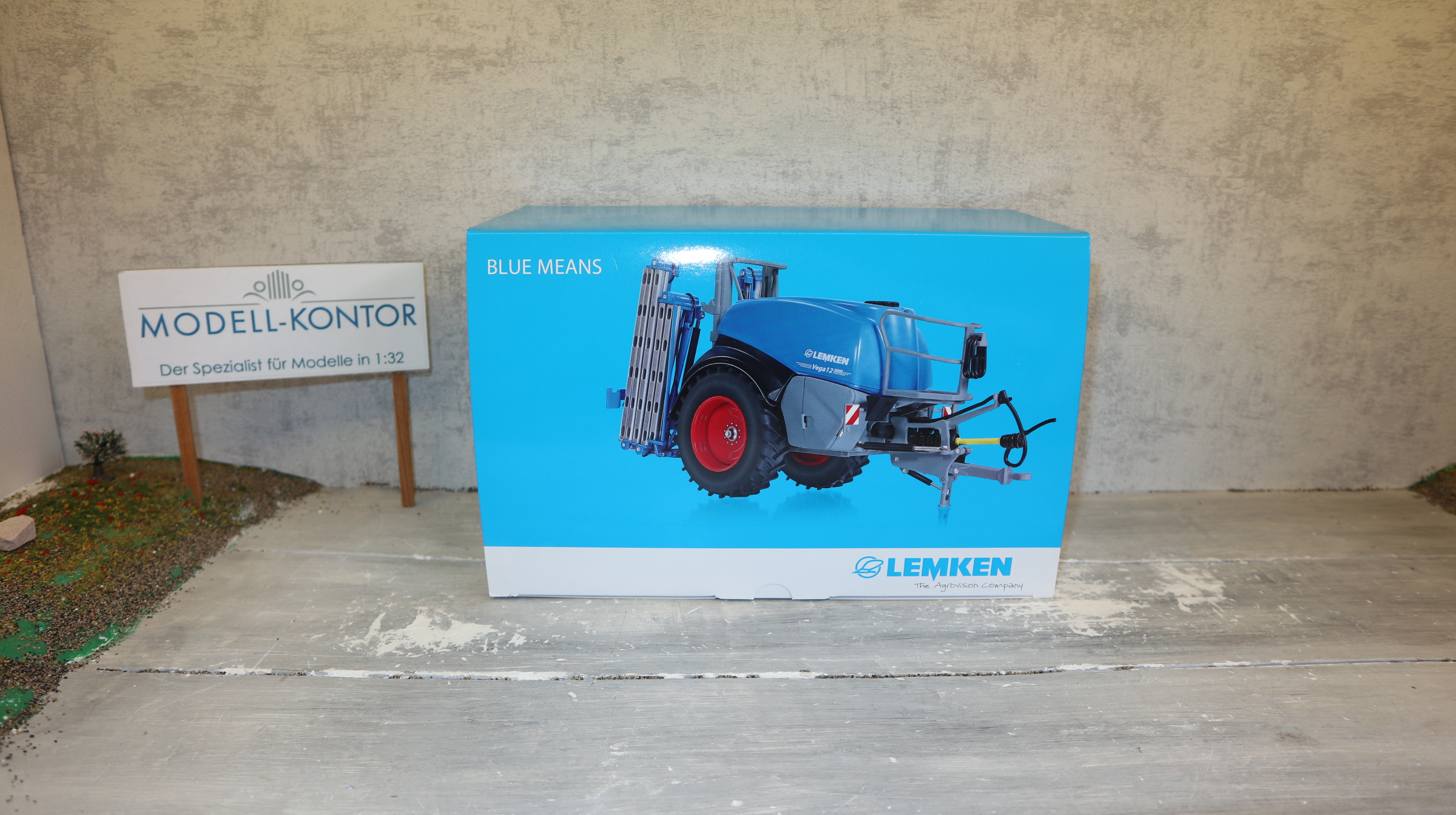 Wiking 077820 in 1:32, LEMKEN Vega 12 im Händlerkarton, NEU in OVP