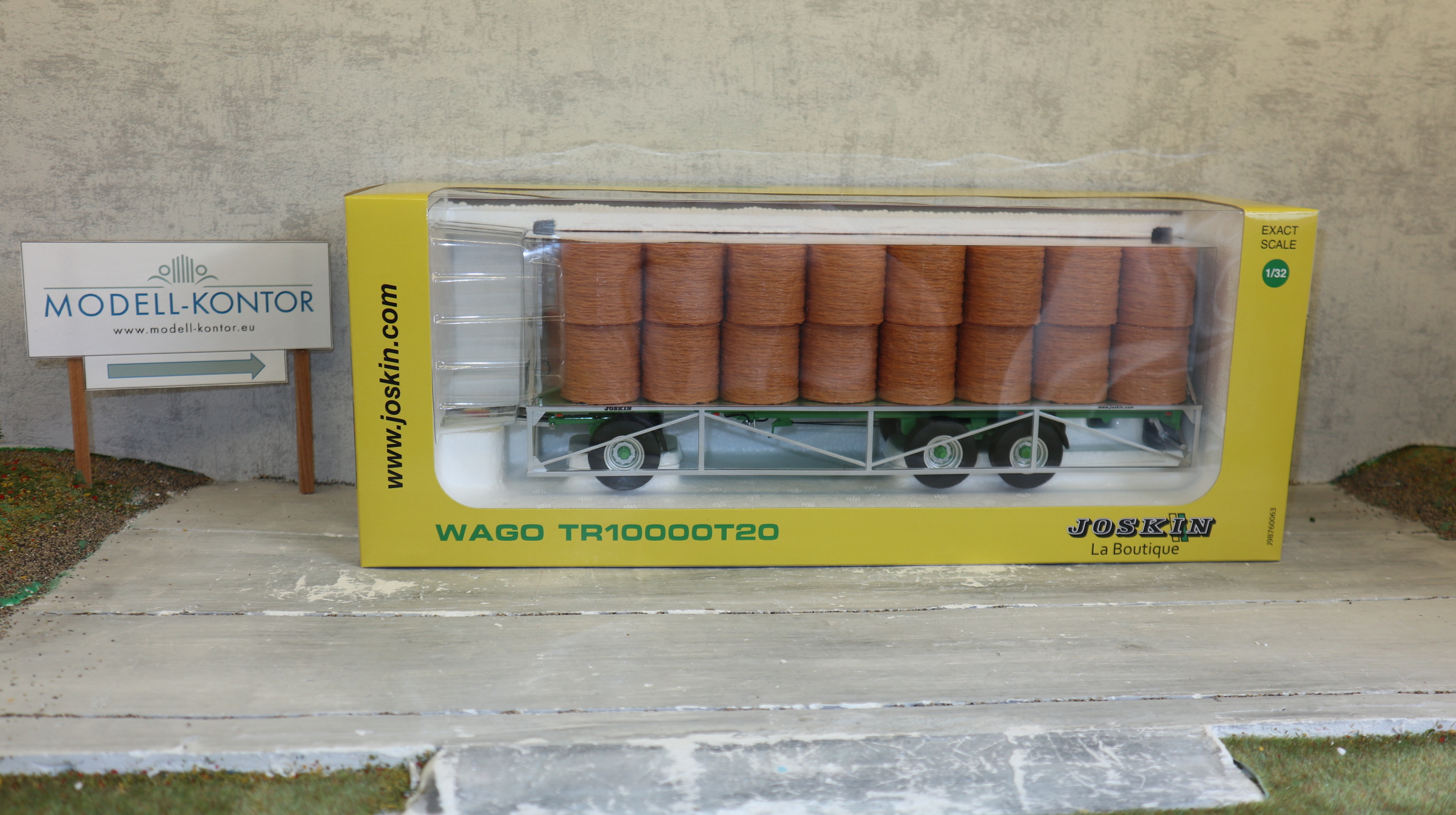 Universal Hobbies UH 5225 in 1:32,  Joskin Wago TR 10000 Transportwagen ,  Neu in OVP