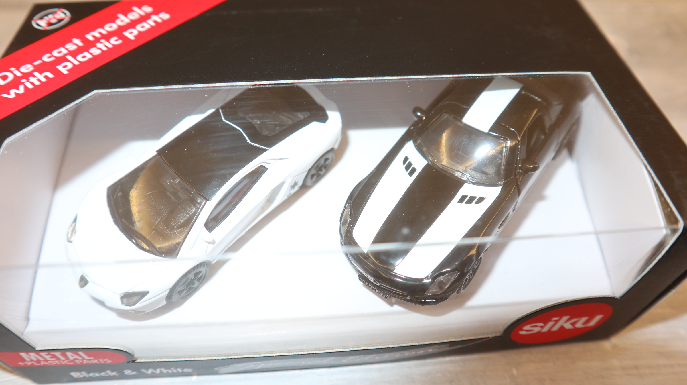 Siku 6308 in 1:55, Sportwagen Set "Black & White",  limited Edition, NEU in OVP