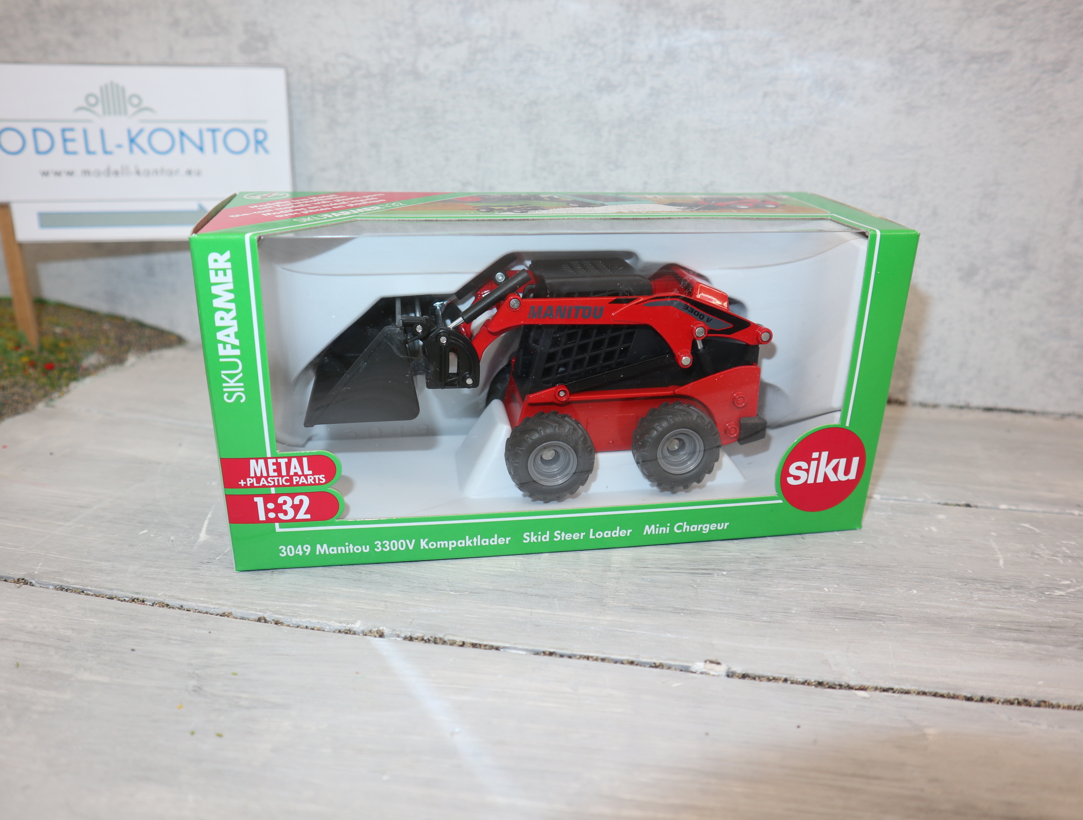 Siku 3049 1:32 Manitou Kompaktlader 3300 V