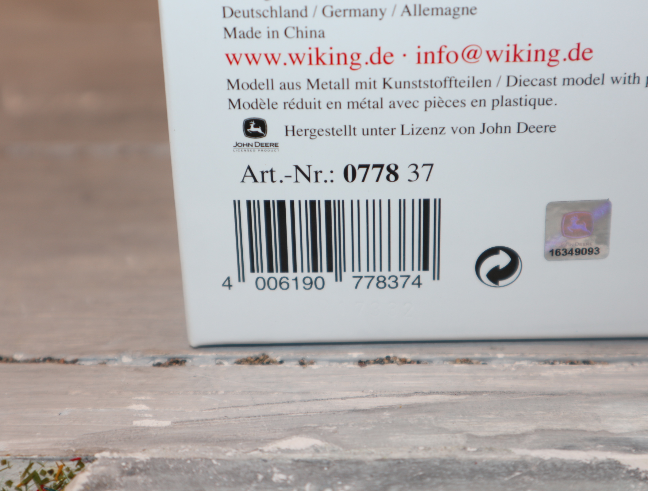 WIKING 077837 in 1:32 John Deere 7310R, NEU in OVP