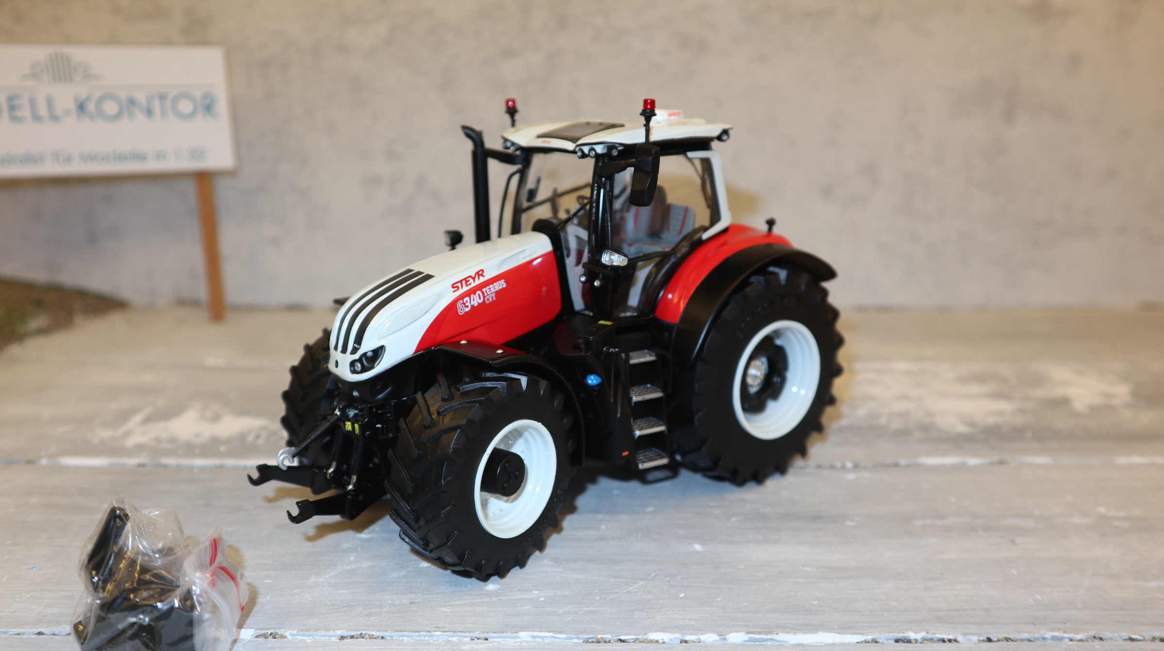 MarGe 2411 in 1:32, STEYR 6340 Terrus CVT, NEU in OVP