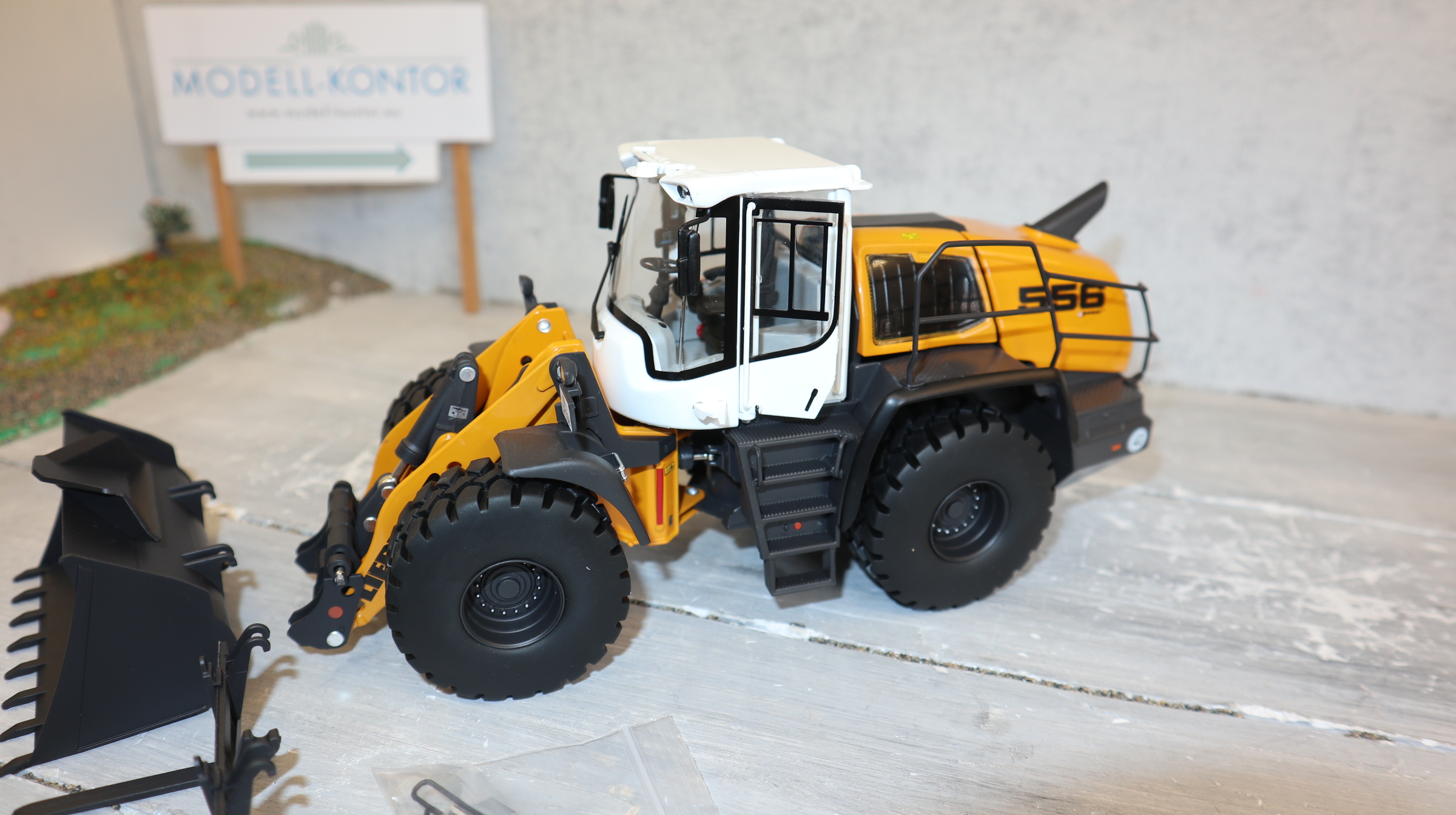 Wiking  077840 in 1:32, LIEBHERR Radlader L556, NEU in OVP