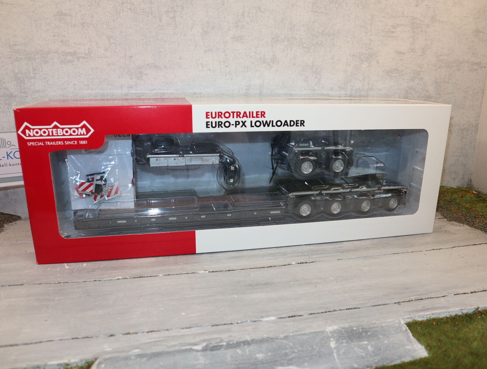 MarGe 2011-02 in 1:32, NOOTEBOOM REDLINE SERIES - EURO-PX 2+4 LOWLOADER GRAU,  NEU in OVP